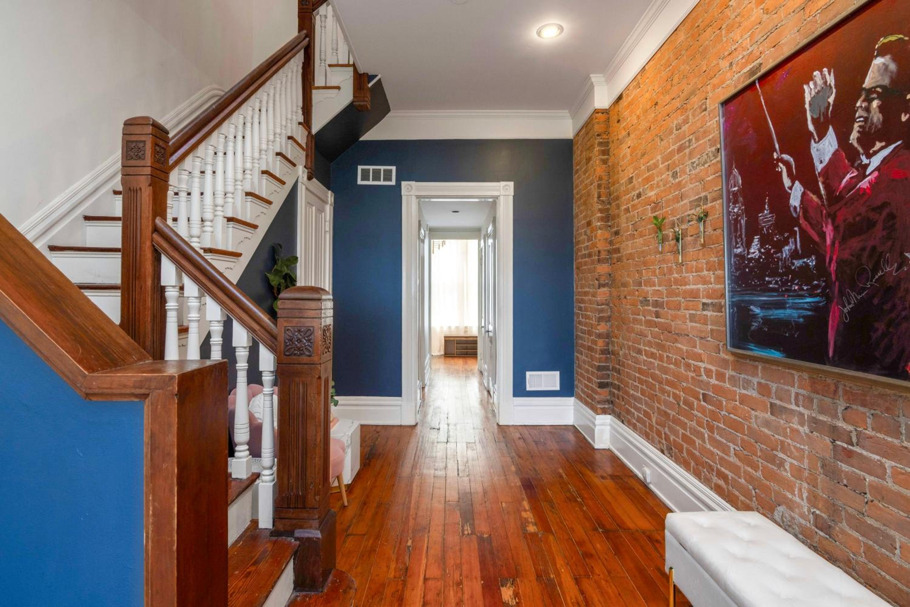 4BR Bridal, Group Retreat - Walkable - Skyline Views