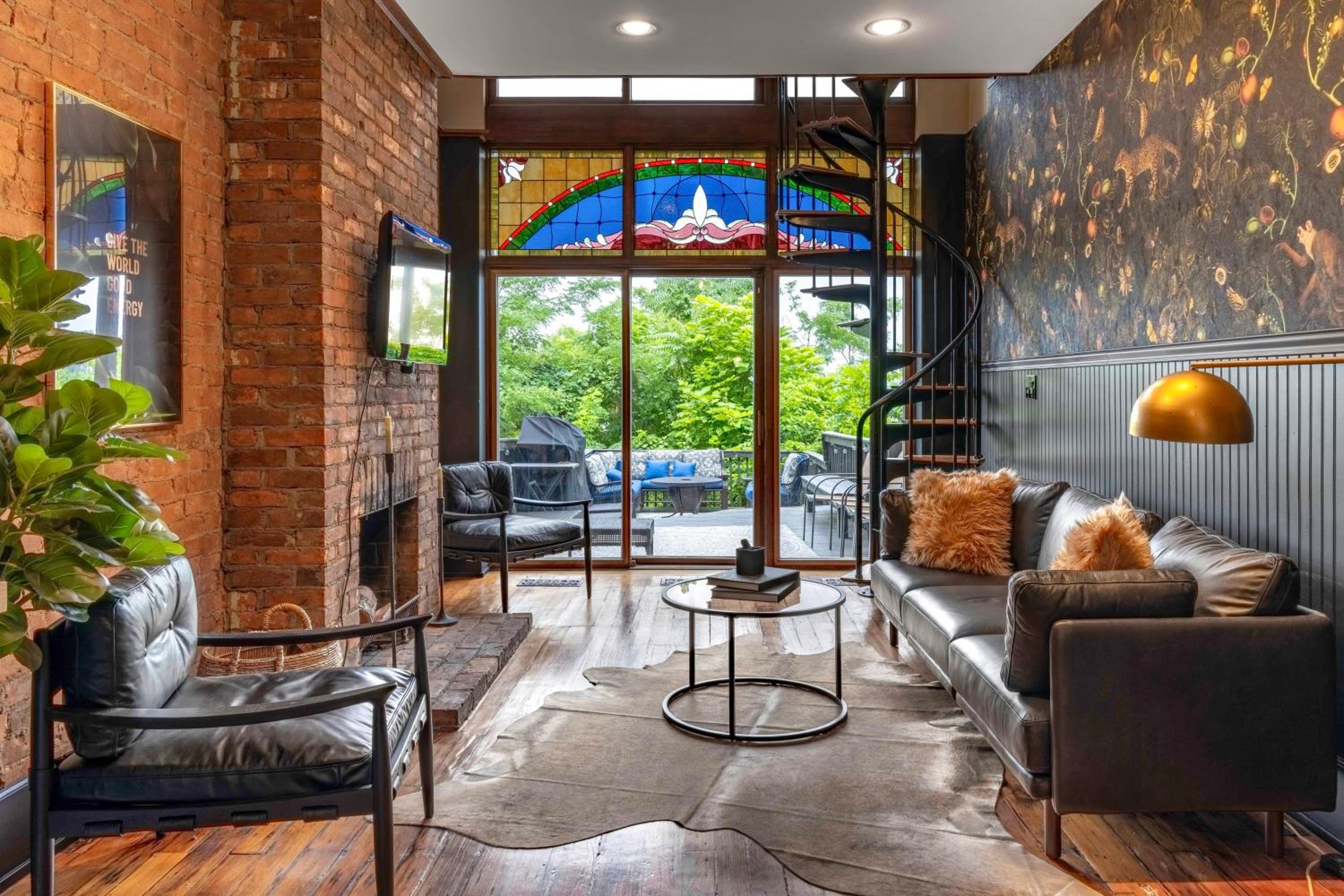 4BR Bridal, Group Retreat - Walkable - Skyline Views