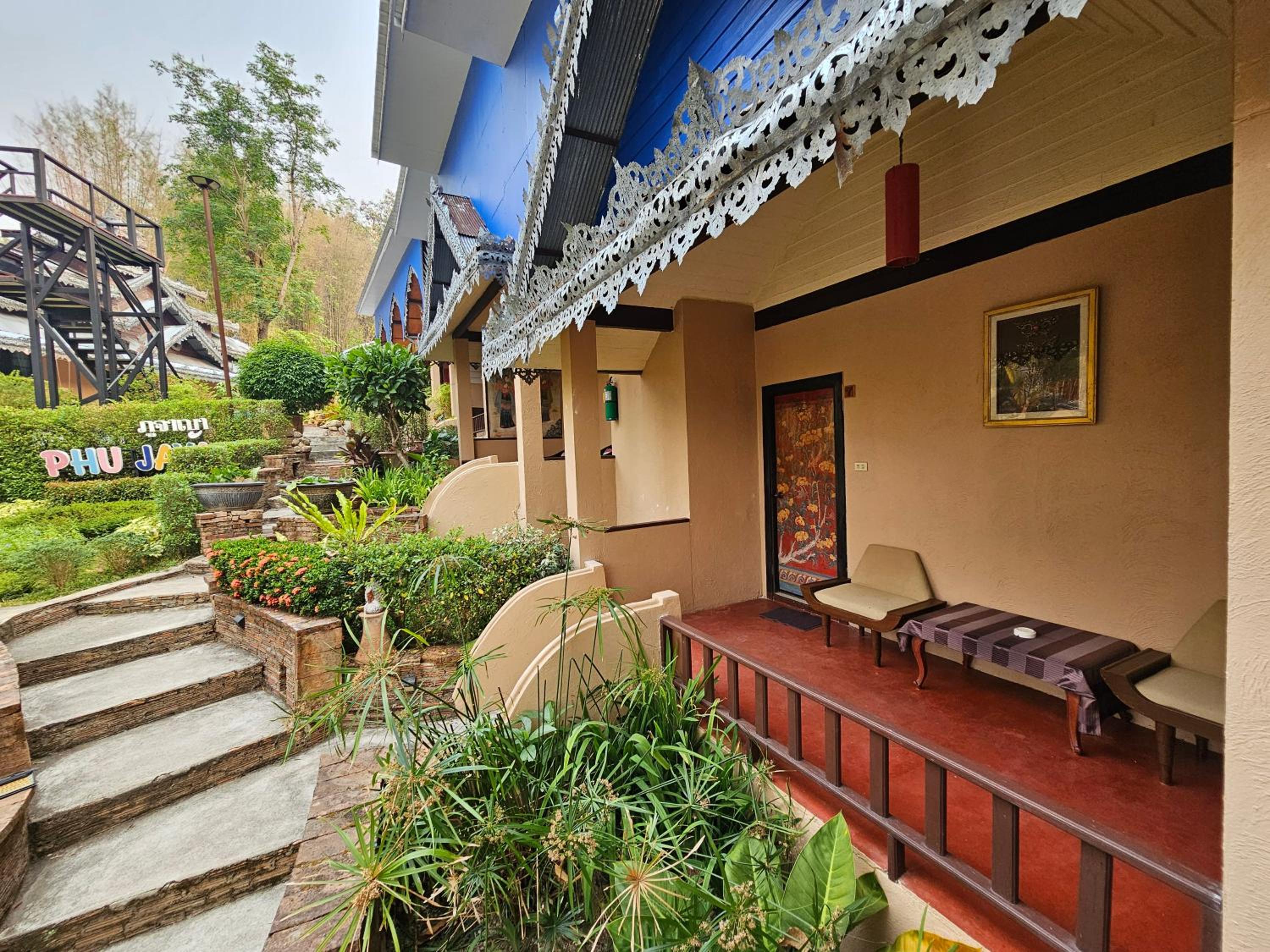 Photo 7