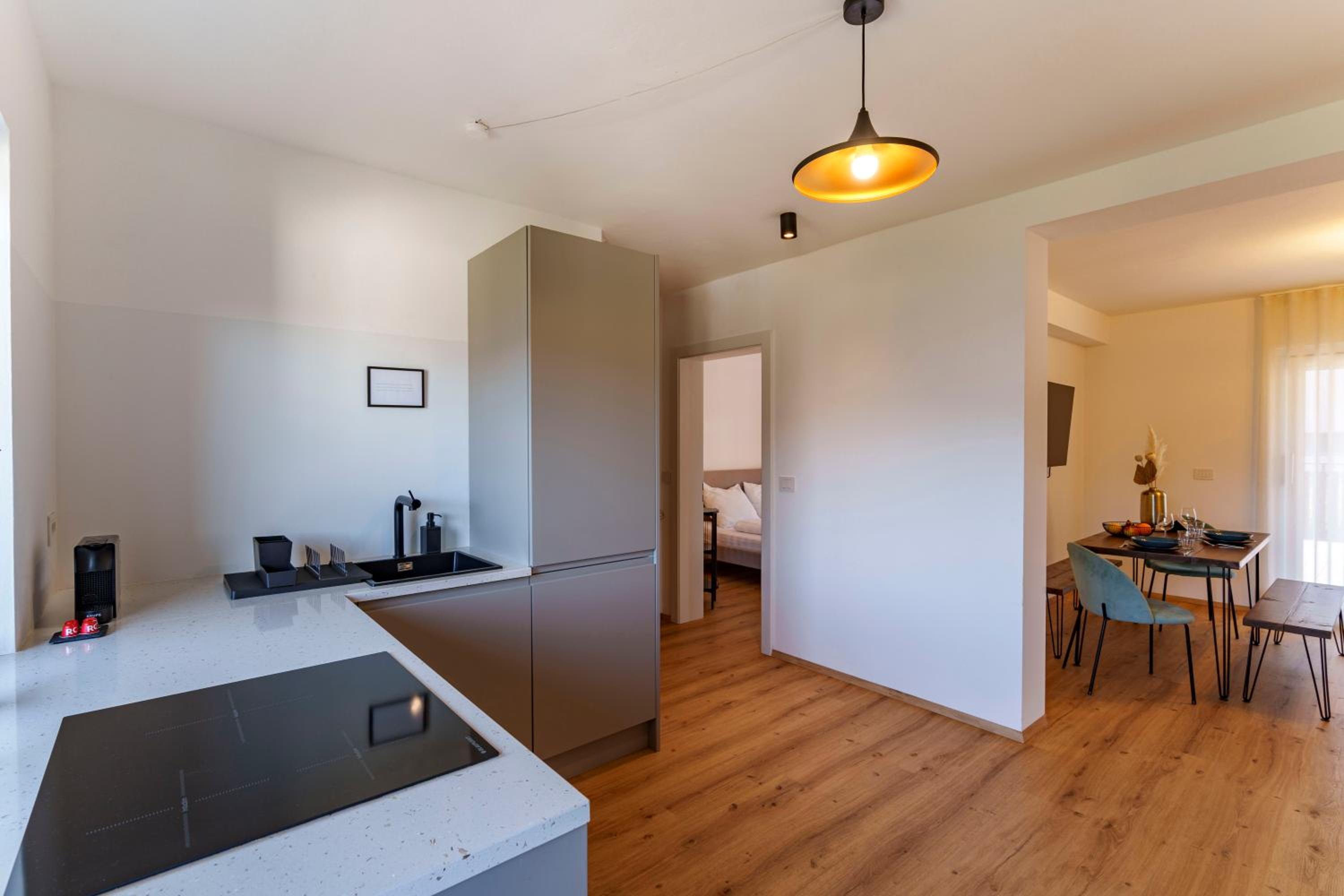 Mountain View Suites
