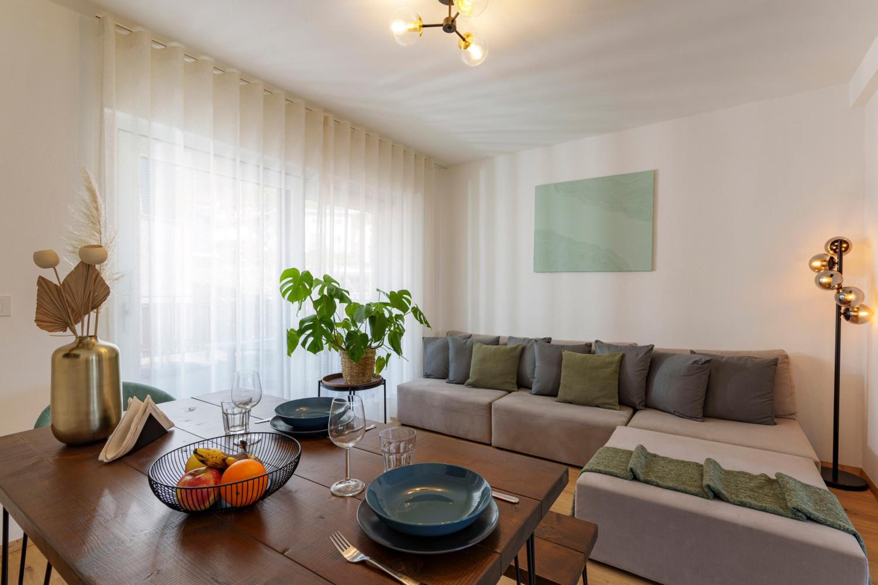 Mountain View Suites