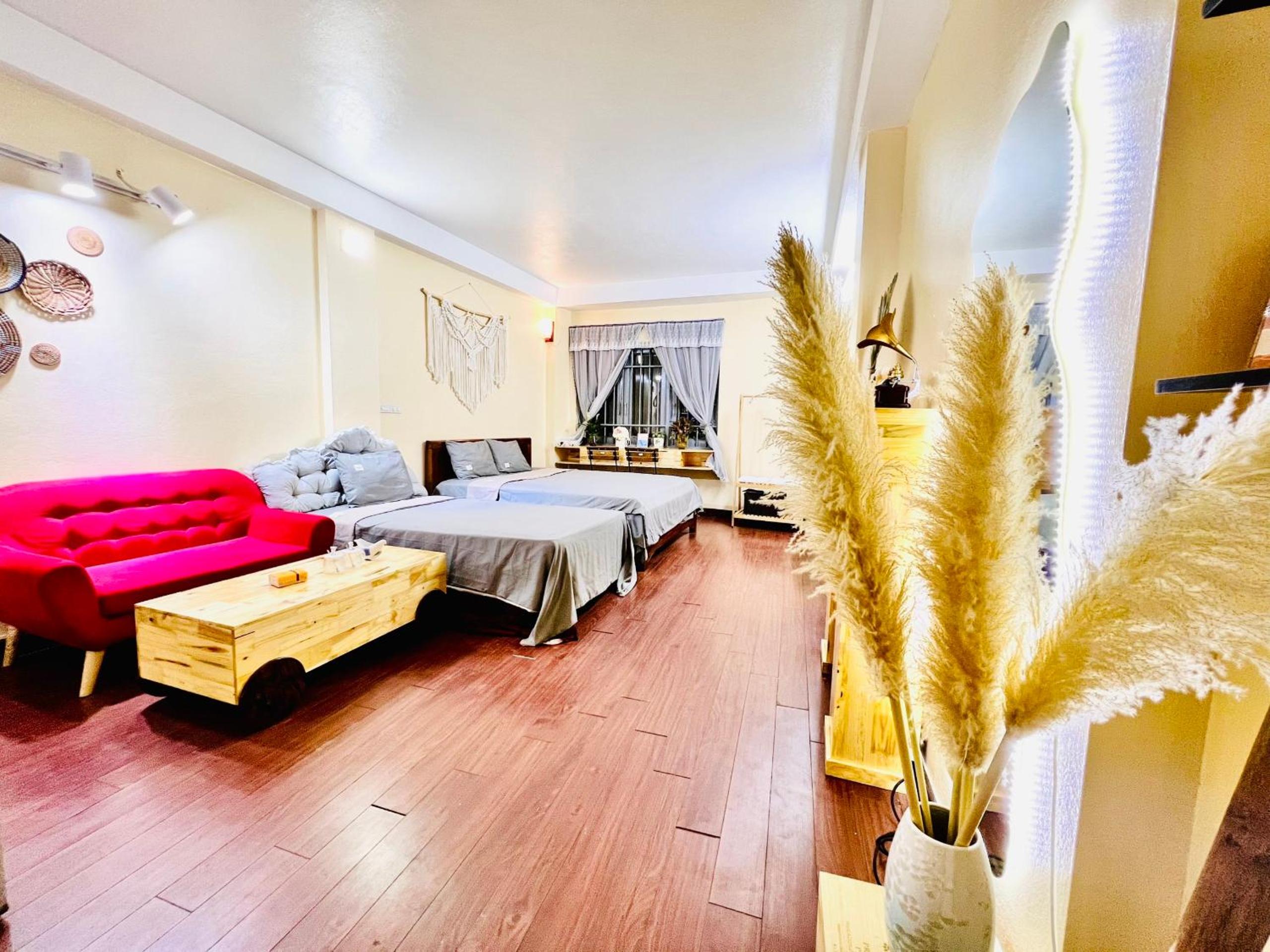 4BR nguyên căn có thang máy tại Hoàn Kiếm Hà Nội