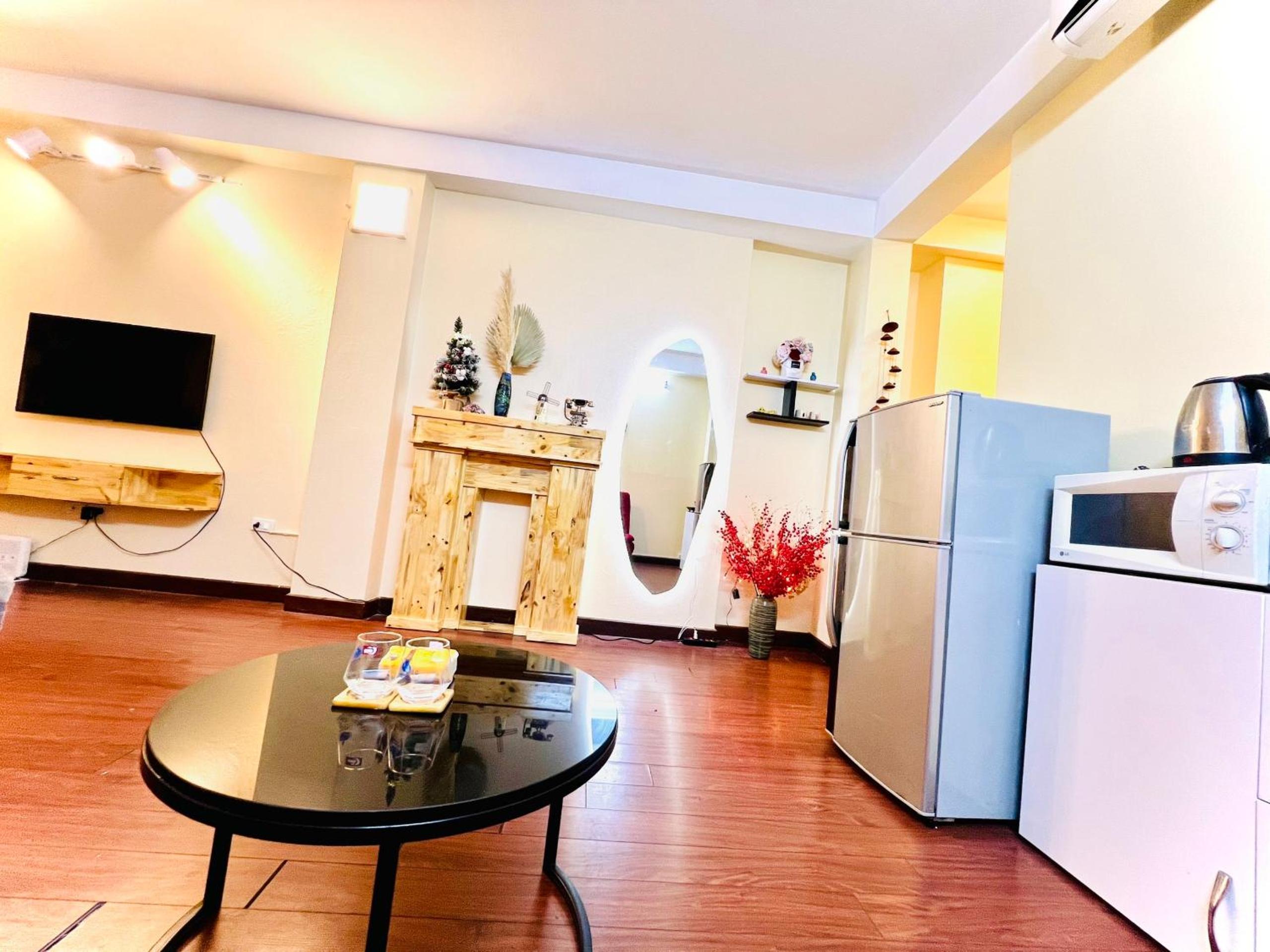 4BR nguyên căn có thang máy tại Hoàn Kiếm Hà Nội