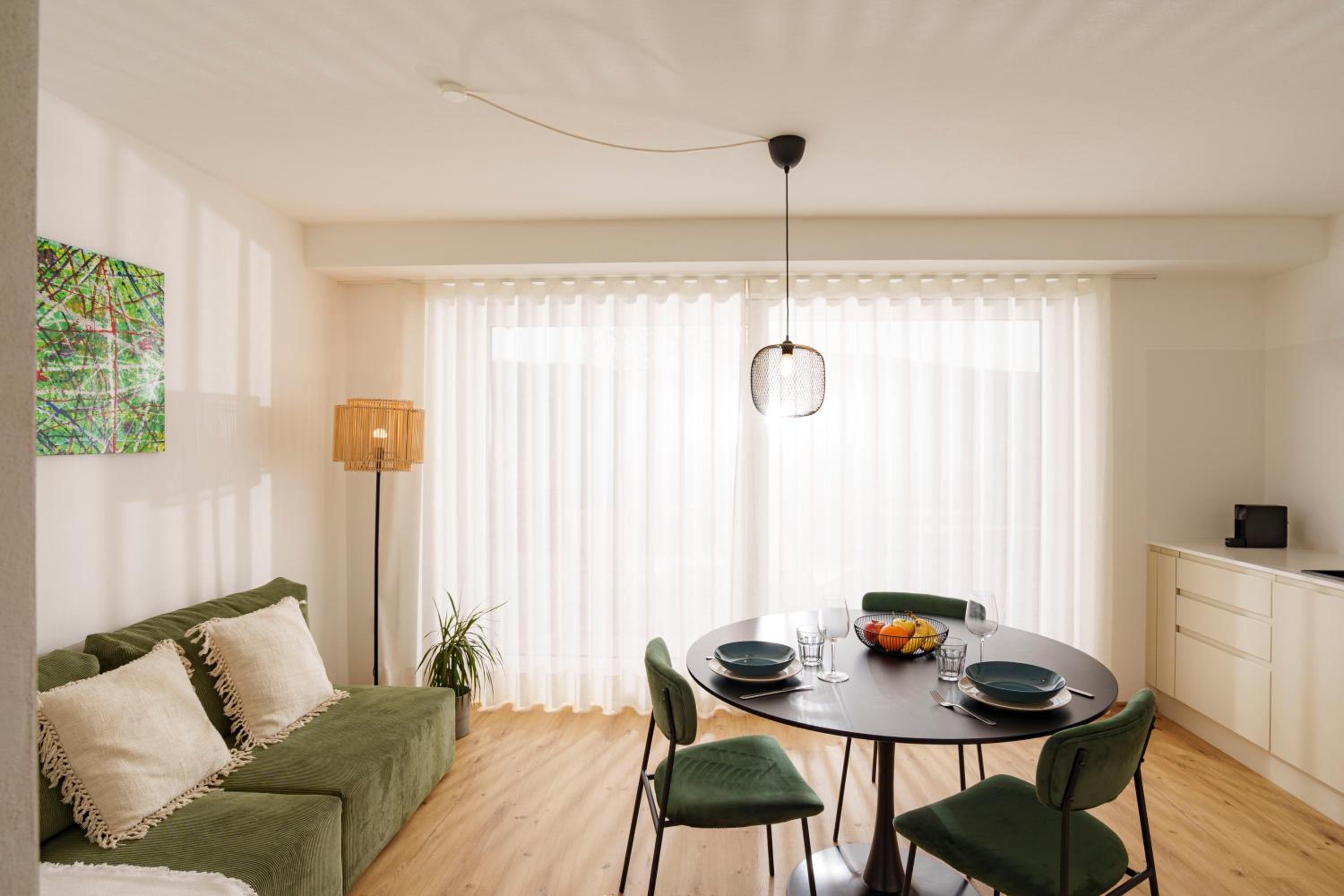 Mountain View Suites