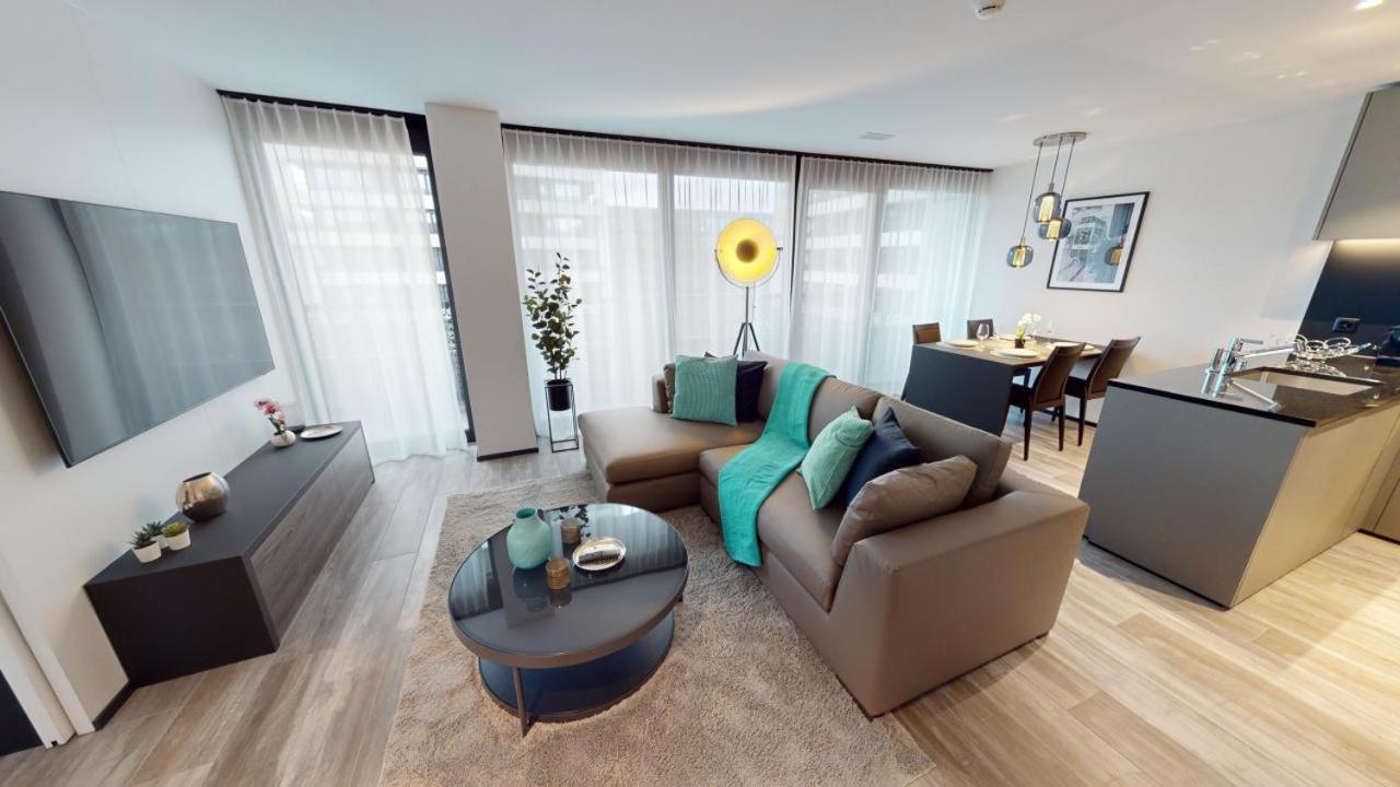 Spacious 1 bedroom apartment with balcony