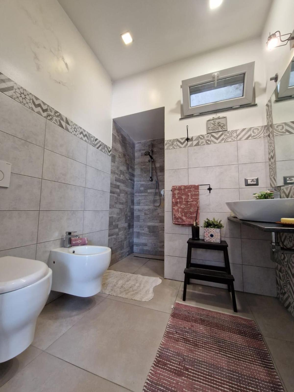 Elvira Home view 2