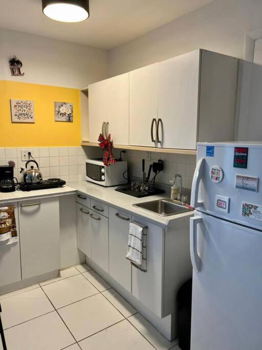 Cozy apartment near Seminole Hard Rock Cafe