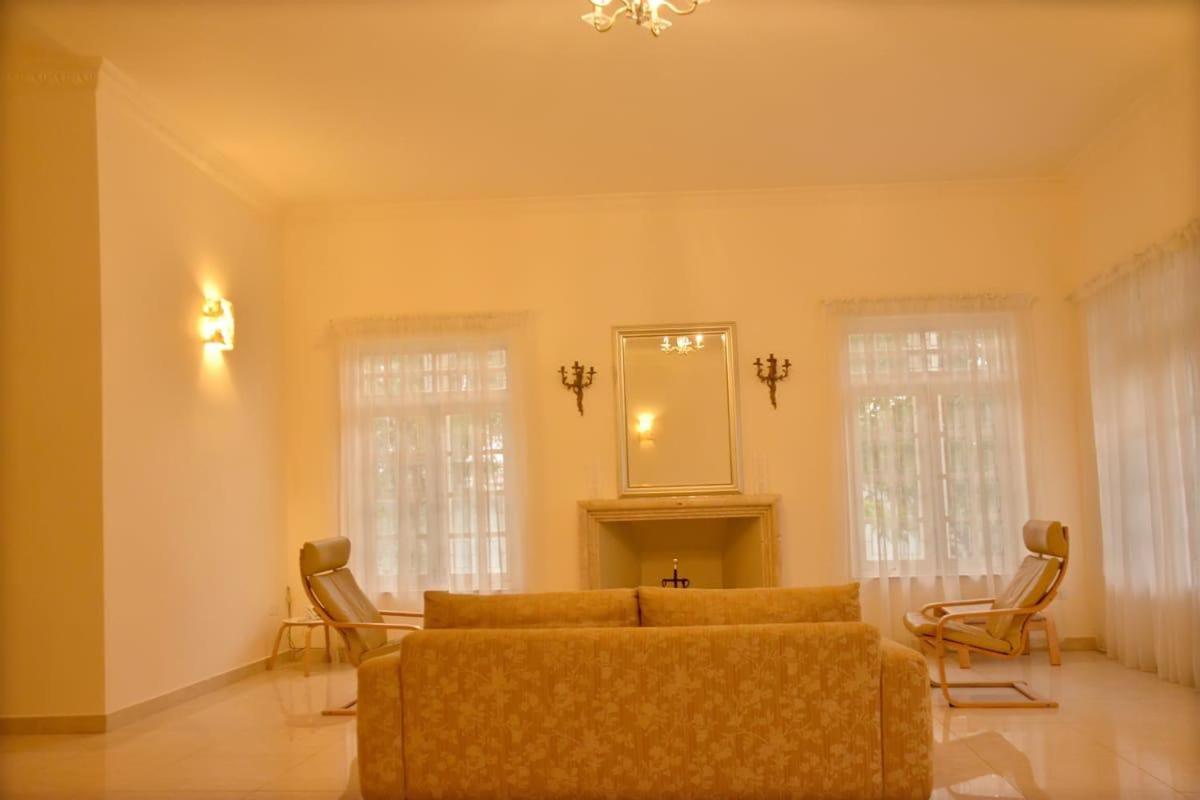 Villa Glorious