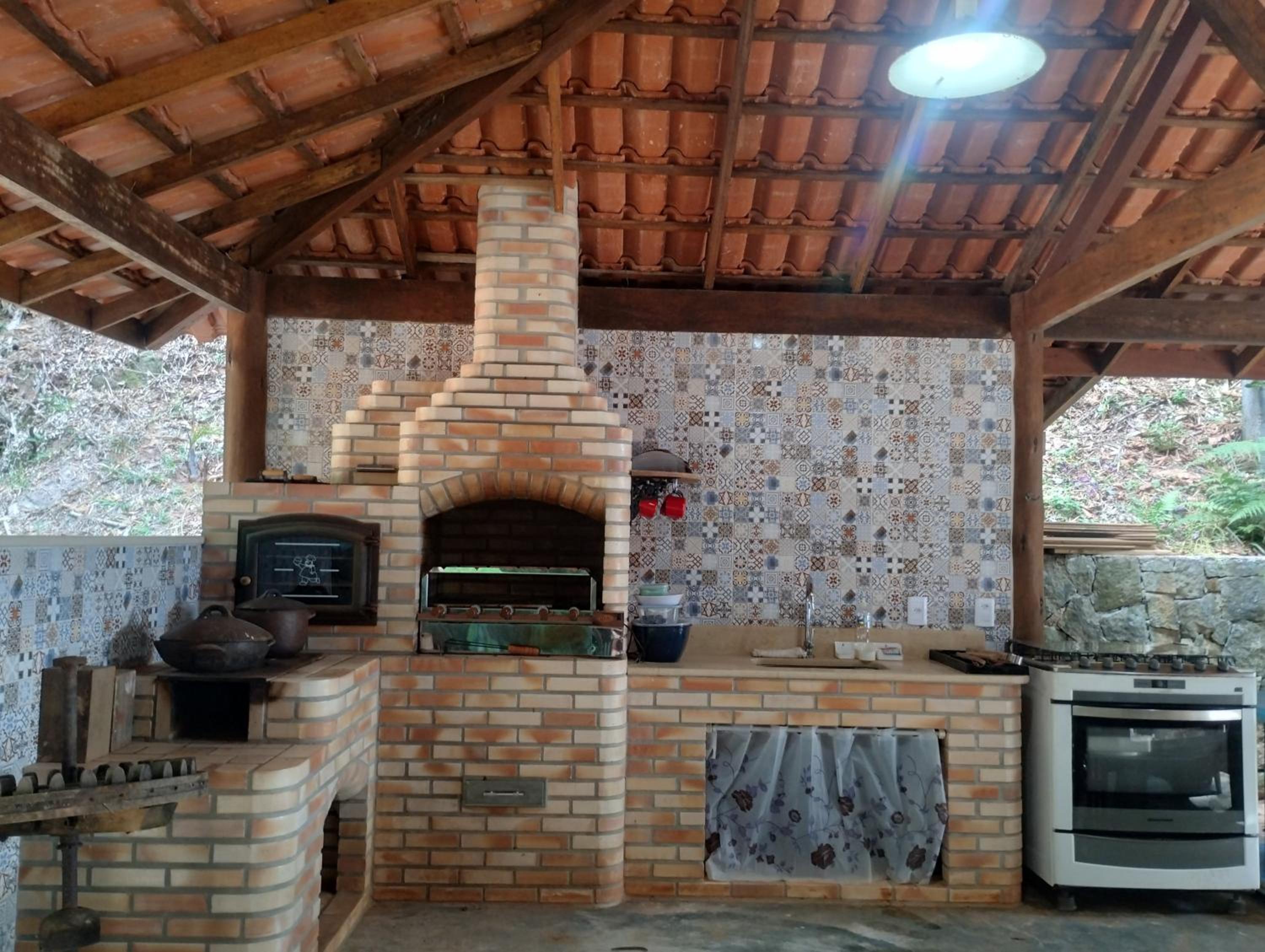 Sítio Canto da Roça Com Cachoeira