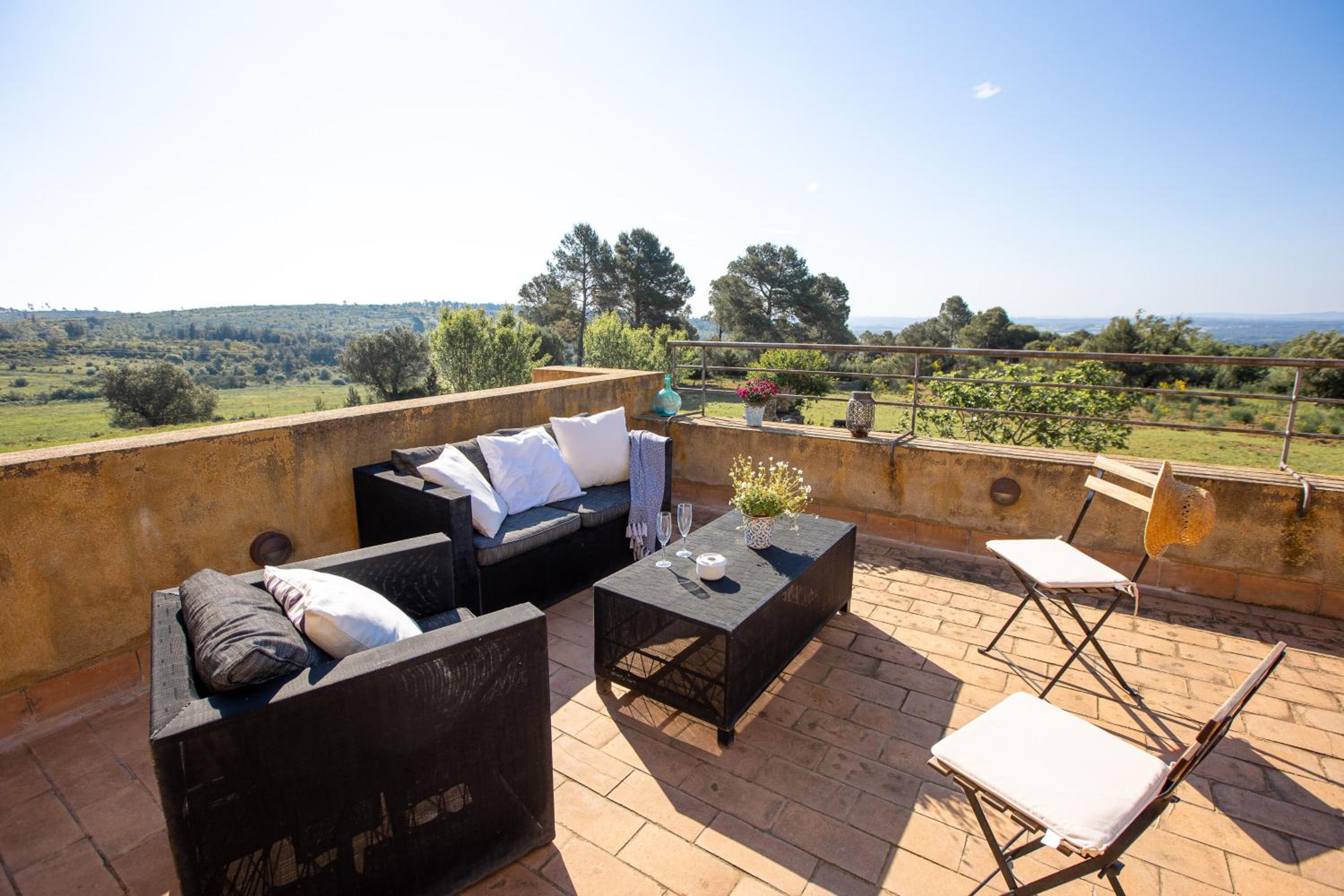 Mas Coquells Rural - Habitació doble amb bany i terrassa privada view 4