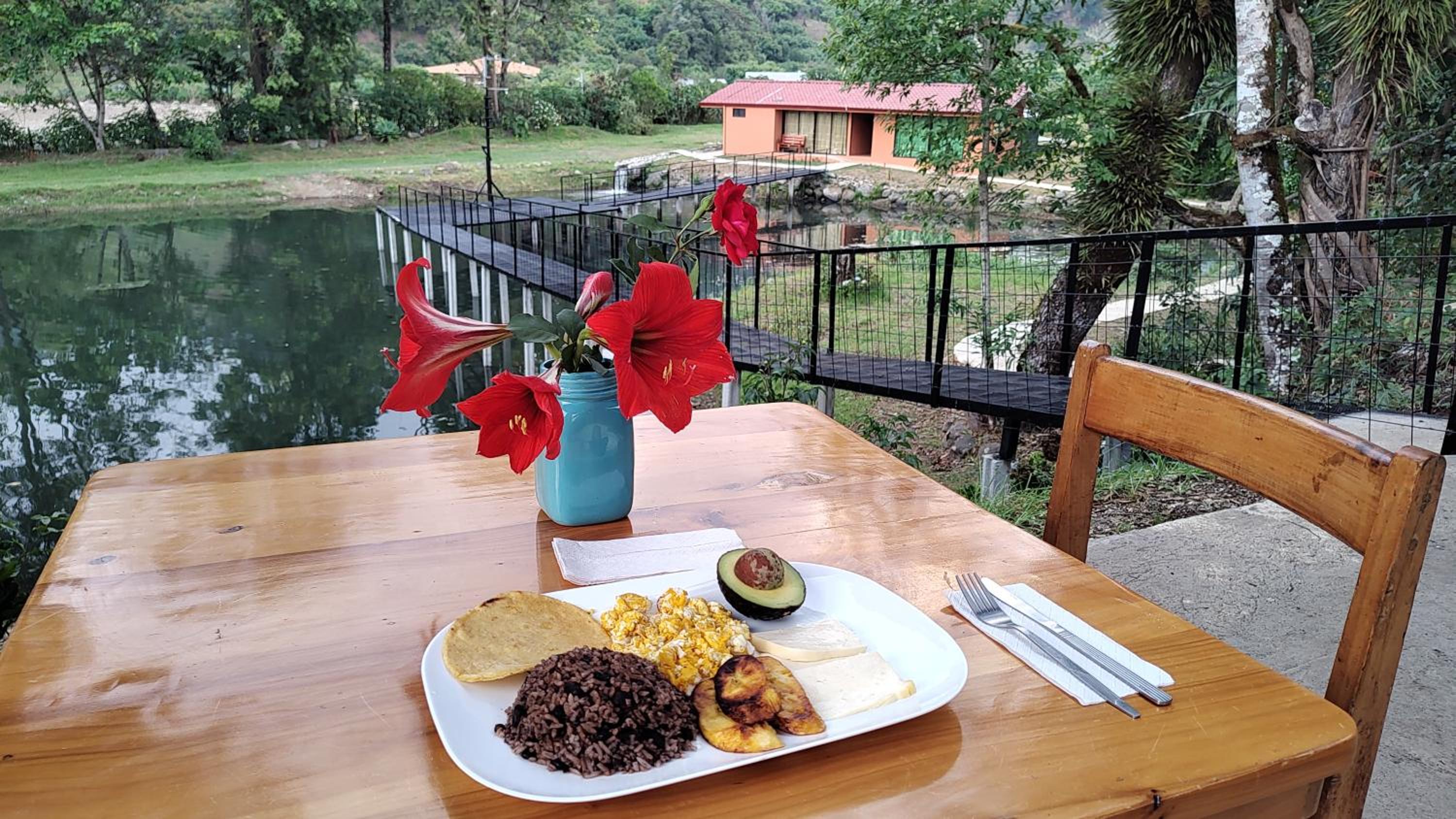 Persea Inn & Restaurante Toro Careto