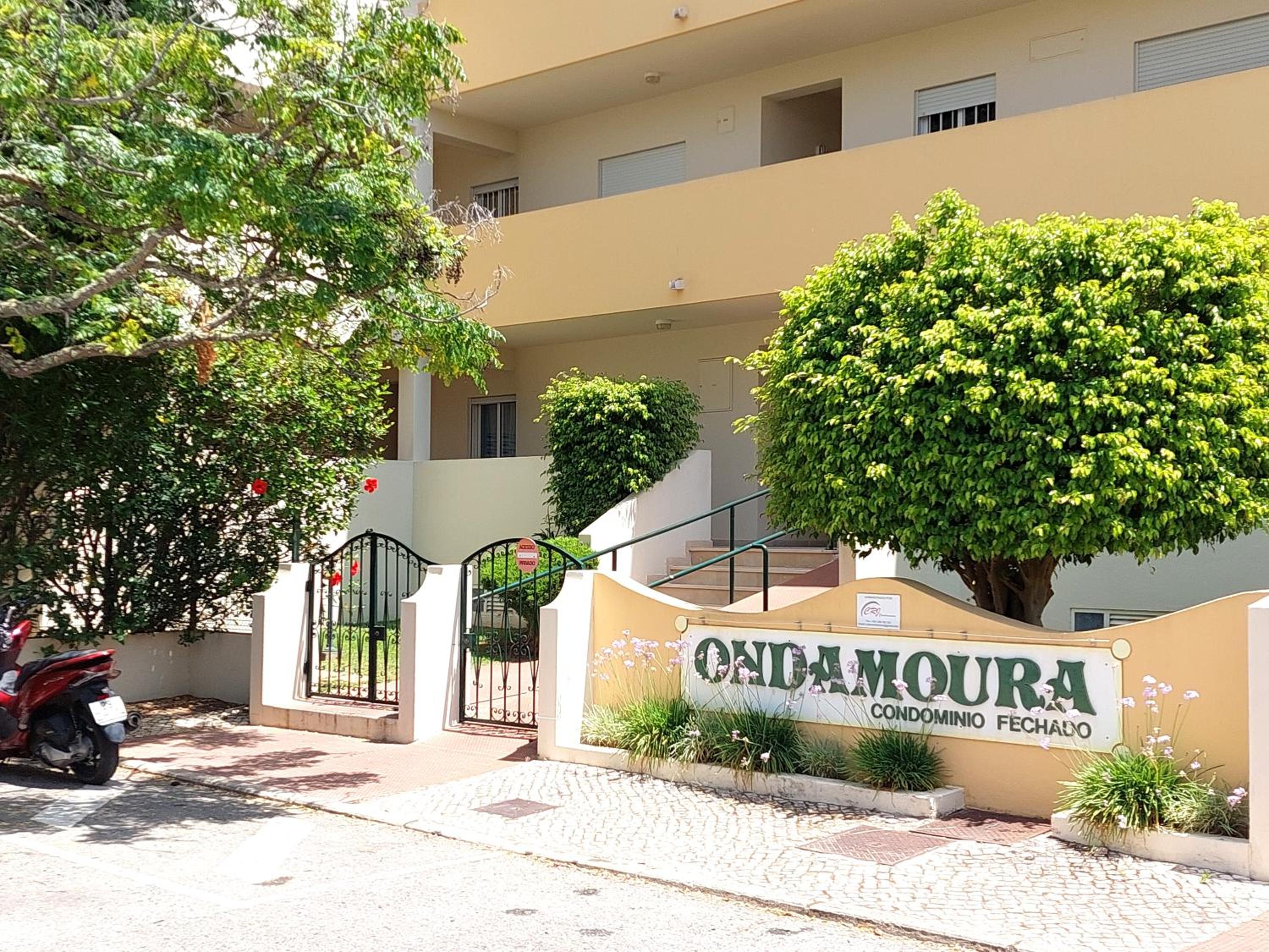 Vilamoura Marina and Falésia Beach Apartment