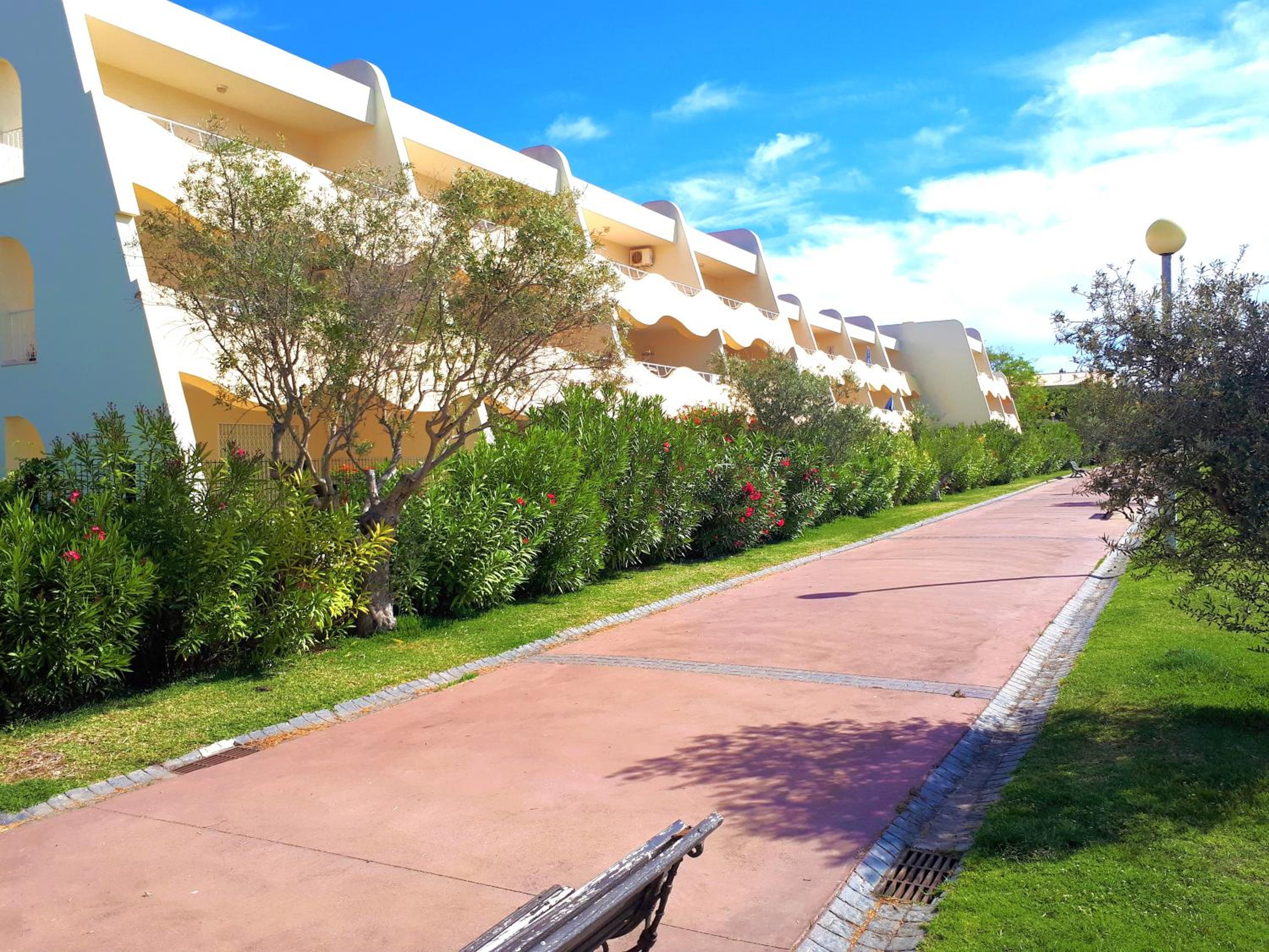 Vilamoura Marina and Falésia Beach Apartment