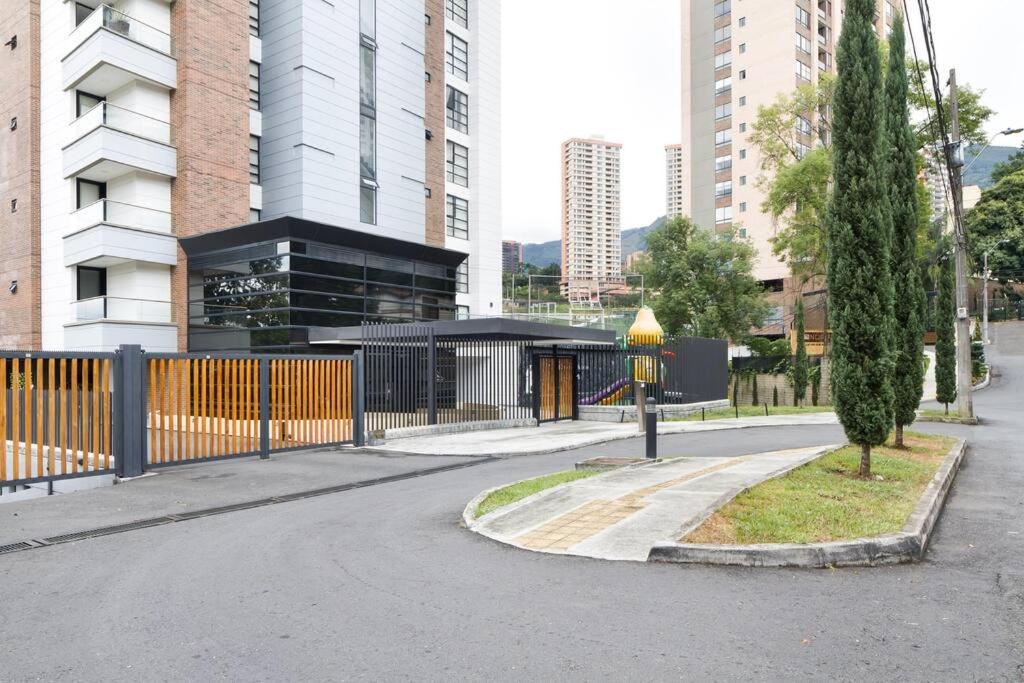 301 Modern space in exclusive area of El Poblado