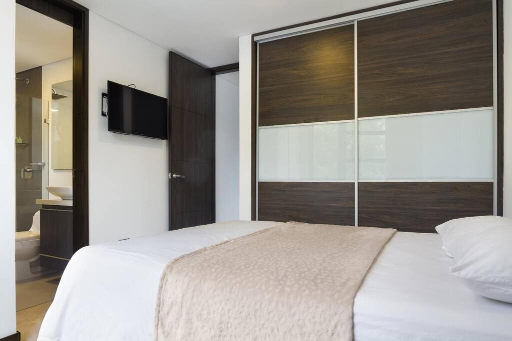 301 Modern space in exclusive area of El Poblado