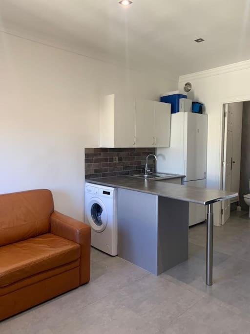 Studio to rent in Gibraltar - Marina Views view 5