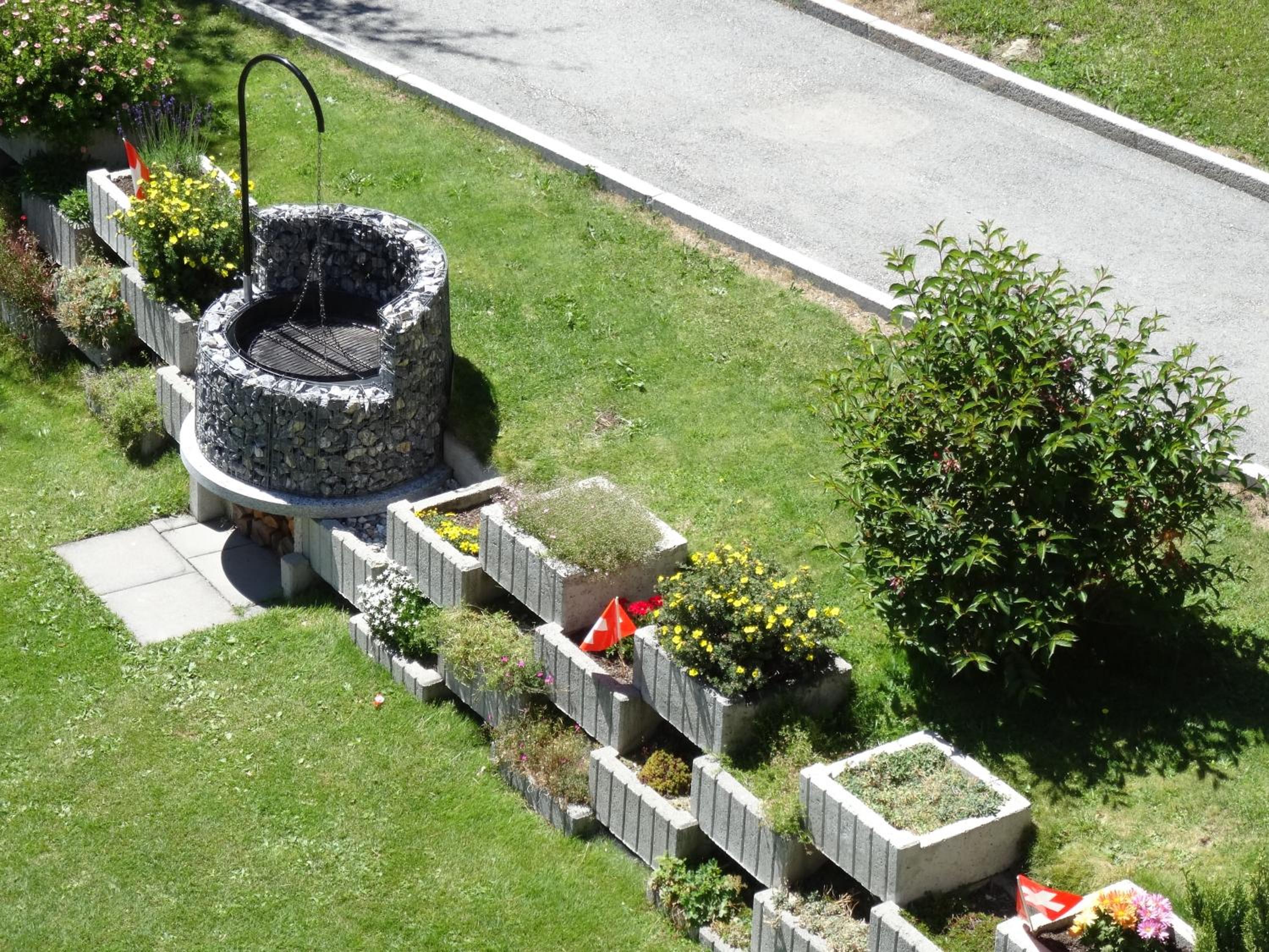 Photo 13