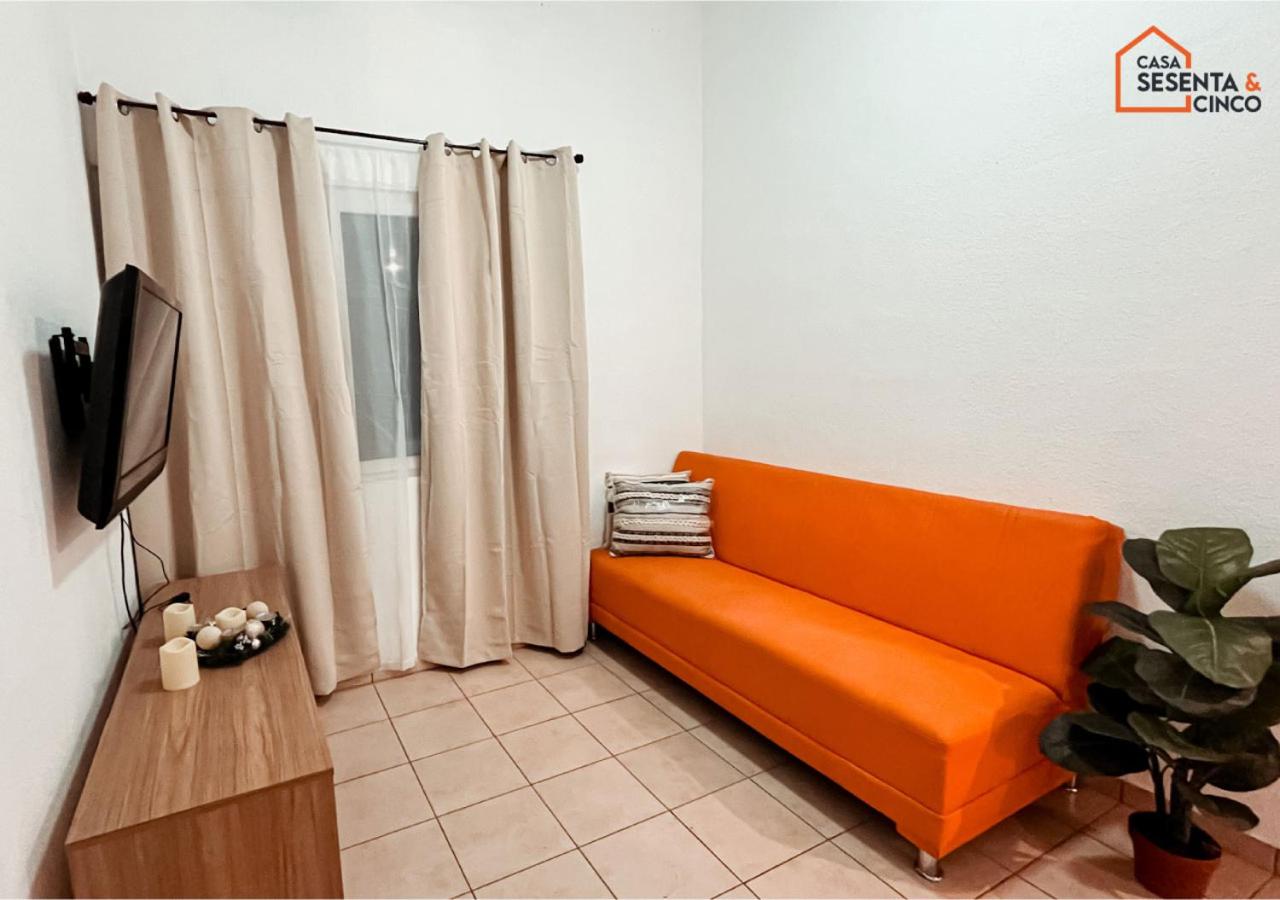 Casa 65 San Miguel view 3