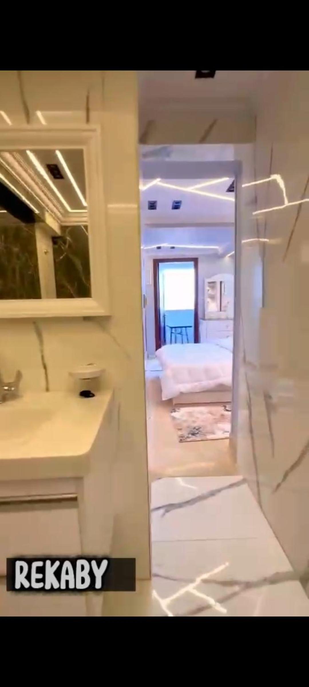 Deluxe 3 Bed Room Nile View