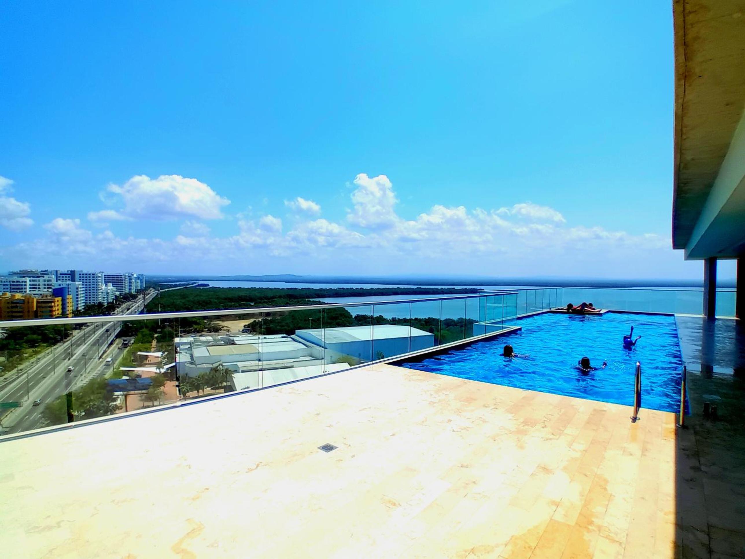 Exclusivo apartamento en Cielo Mar-playa las Americas, con maravillosas vistas del atardecer de Cartagena