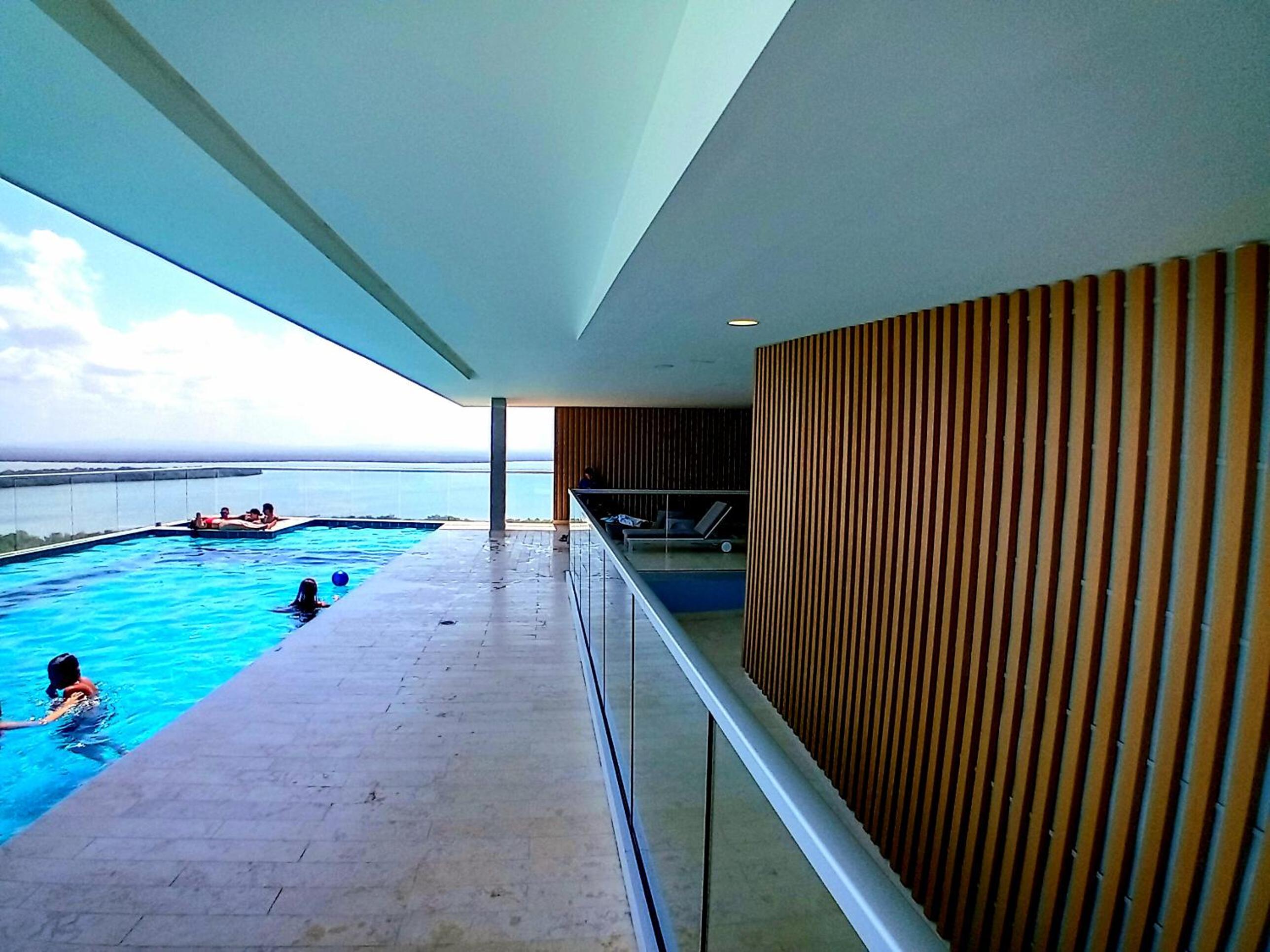 Exclusivo apartamento en Cielo Mar-playa las Americas, con maravillosas vistas del atardecer de Cartagena