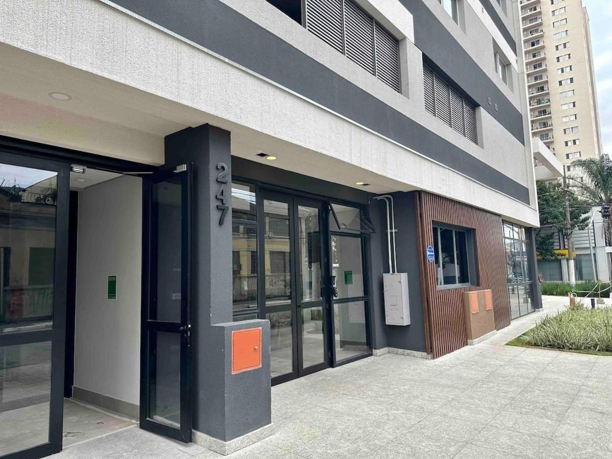 Flat com Ar no Metrô Belém — Ao Lado Hospital Cema