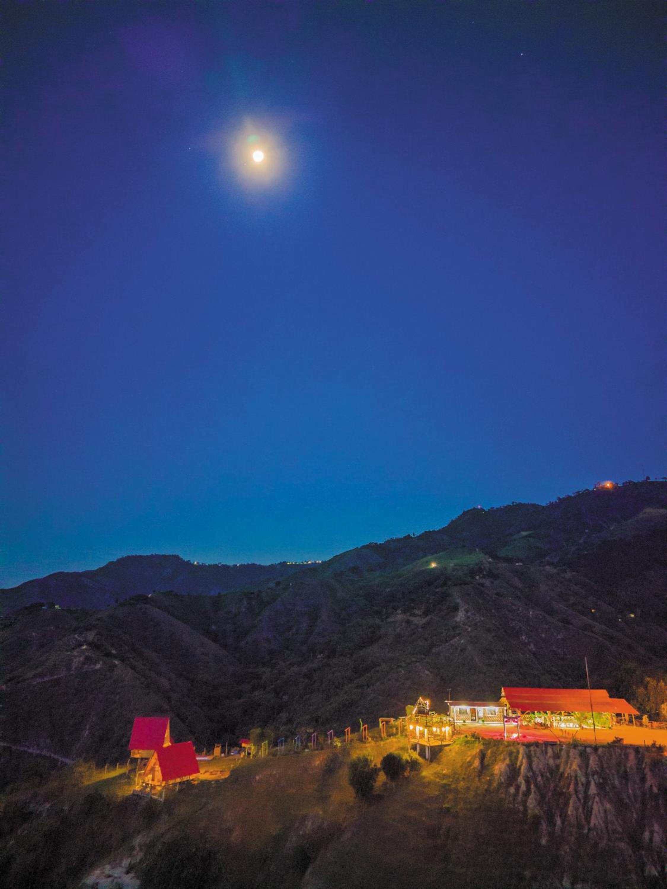 Los Nevados Ecolodge