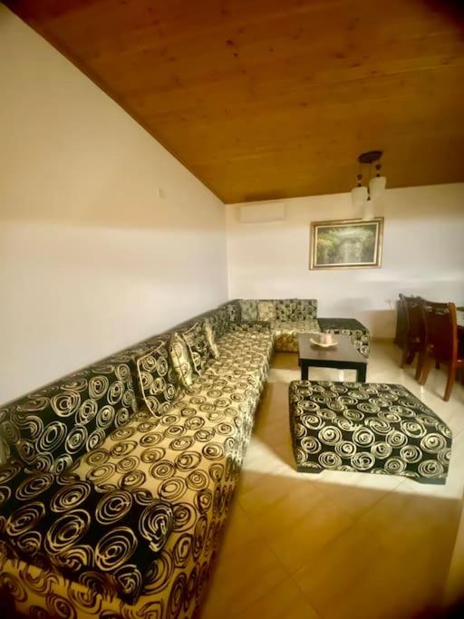 Eliana Guest House