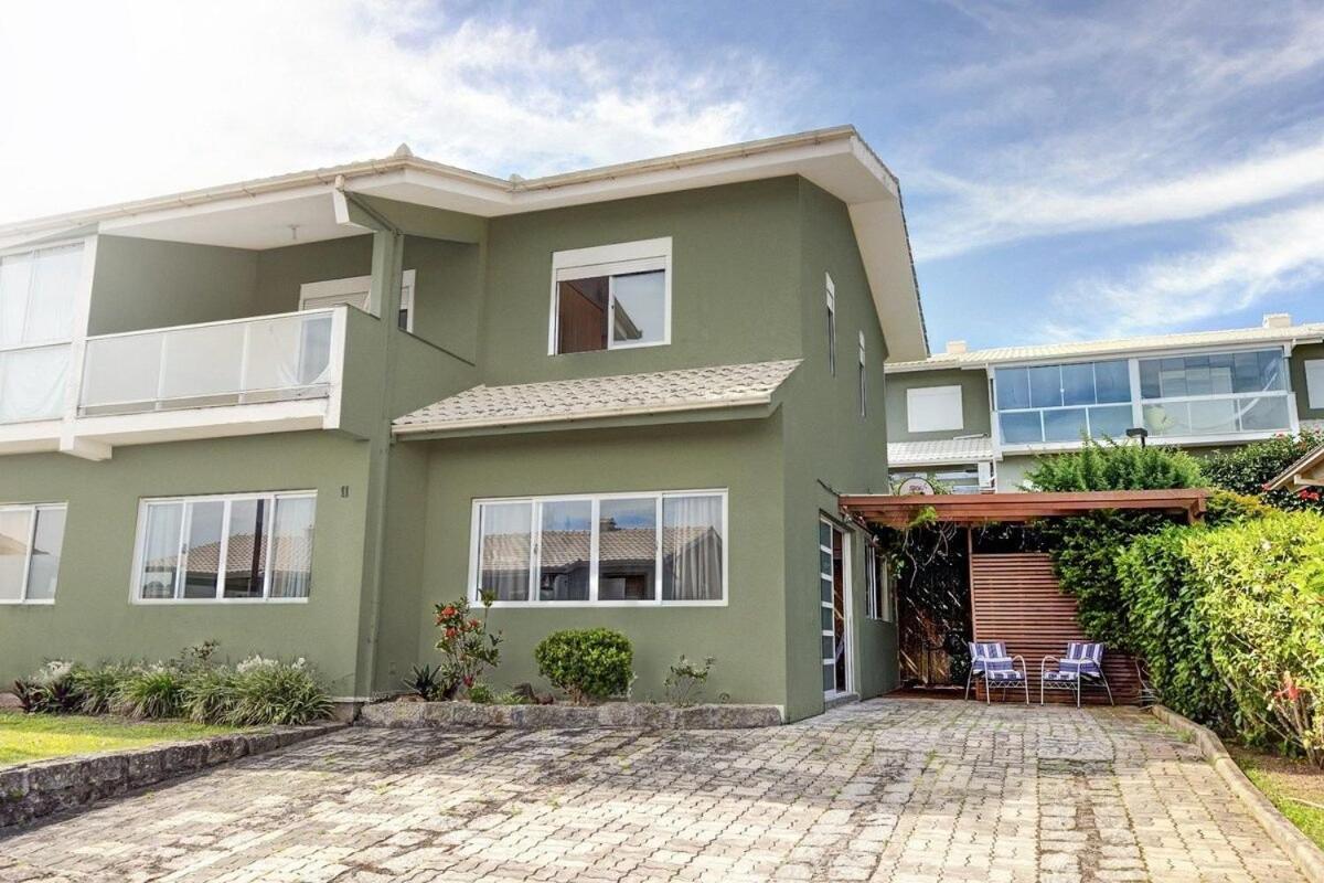 Casa da Mole Vista Cond Fechado Paraíso WIFI 250mb