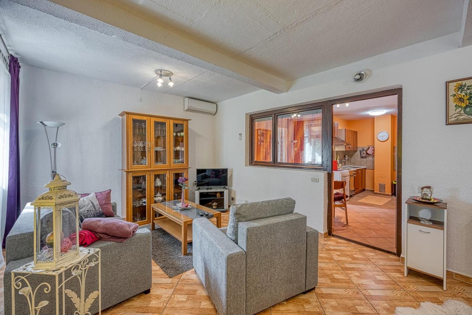 Pleasure Apartment