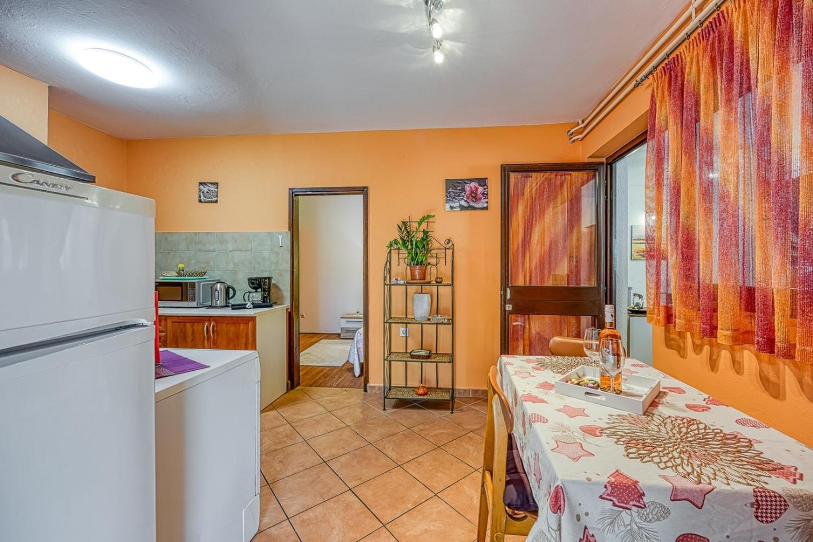 Pleasure Apartment