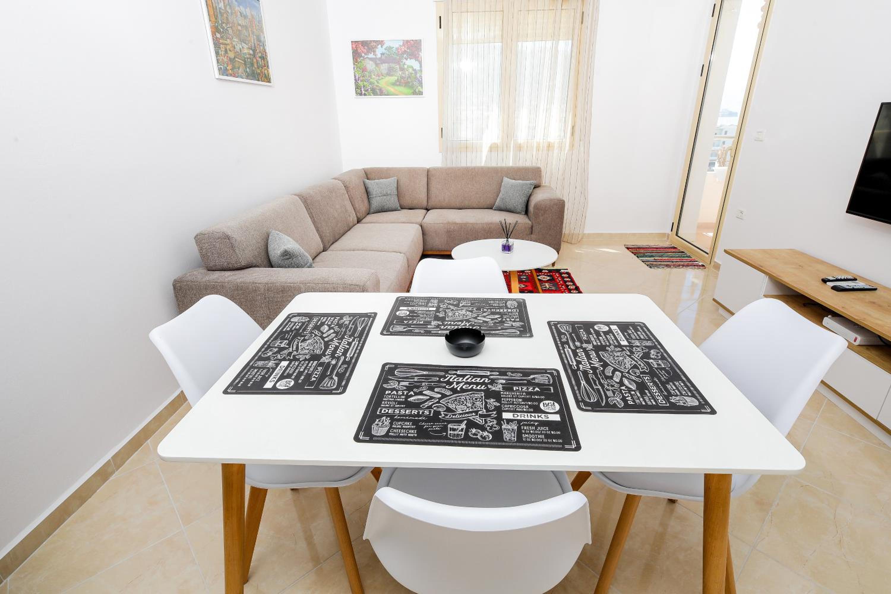 Sea Gem Apartment