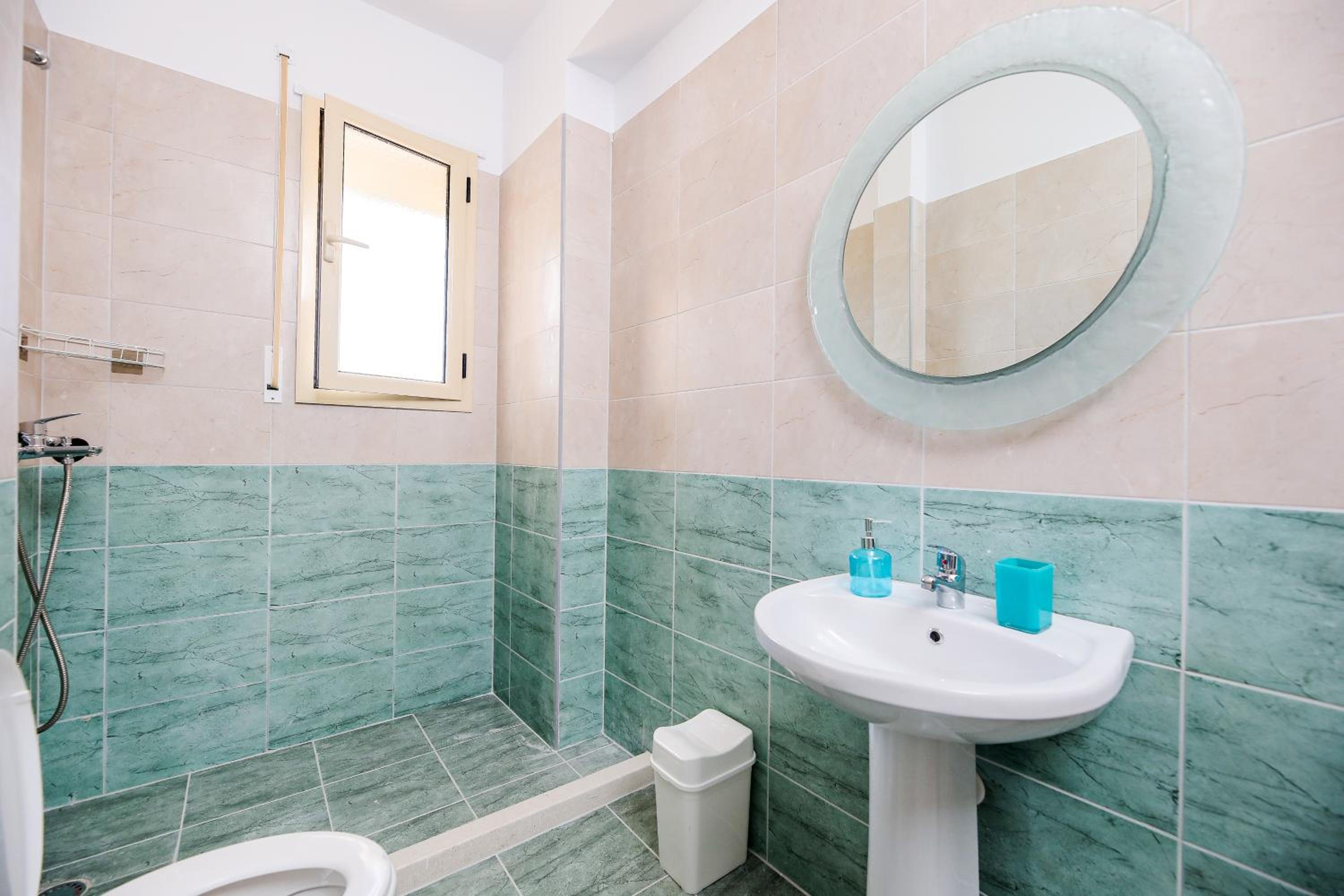 Sea Gem Apartment