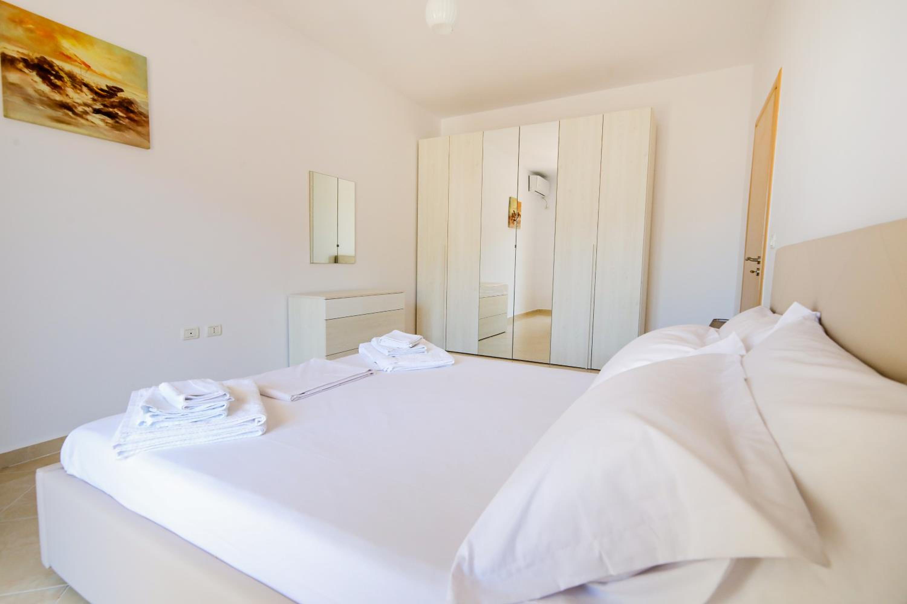 Sea Gem Apartment