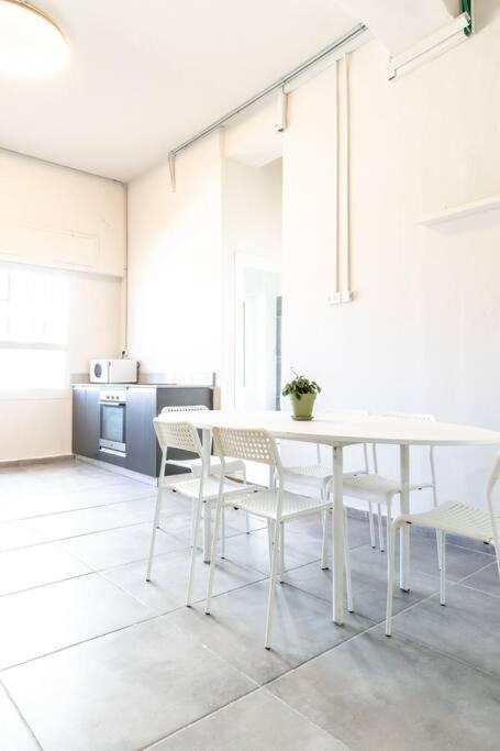 Apartment 14 in Derech Jaffa view 3