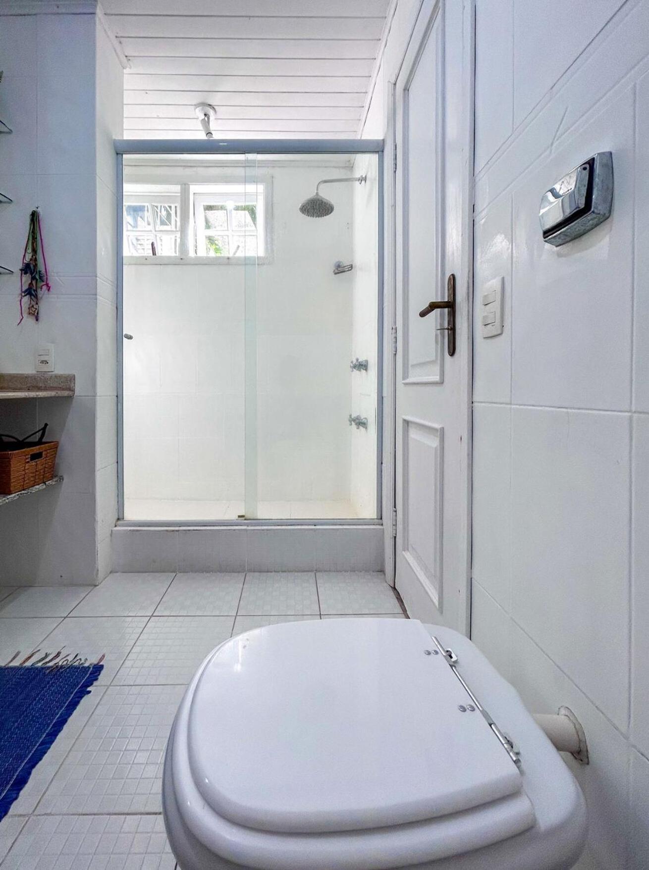 Otima casa com lazer completo em Sao Conrado RJ