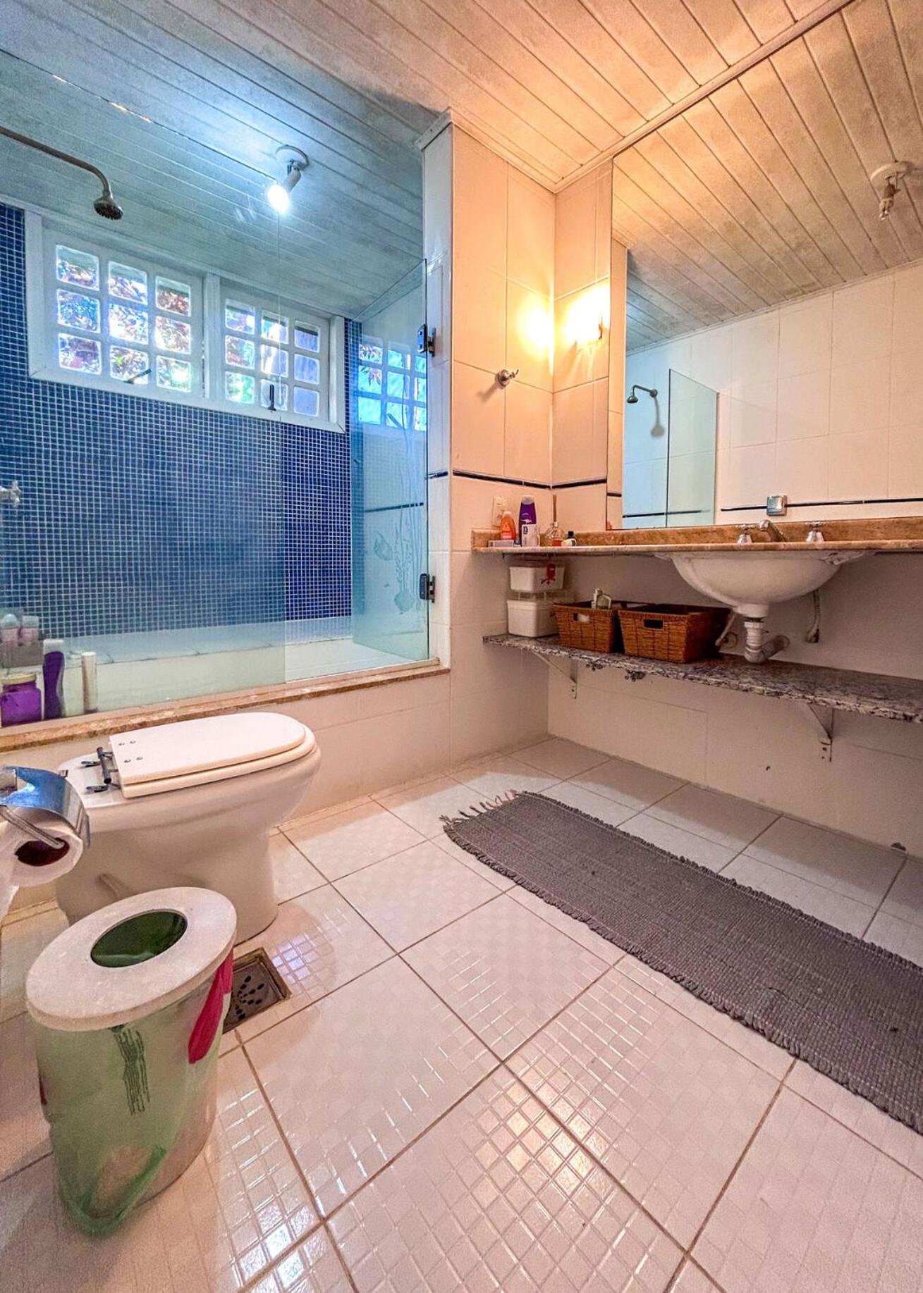 Otima casa com lazer completo em Sao Conrado RJ