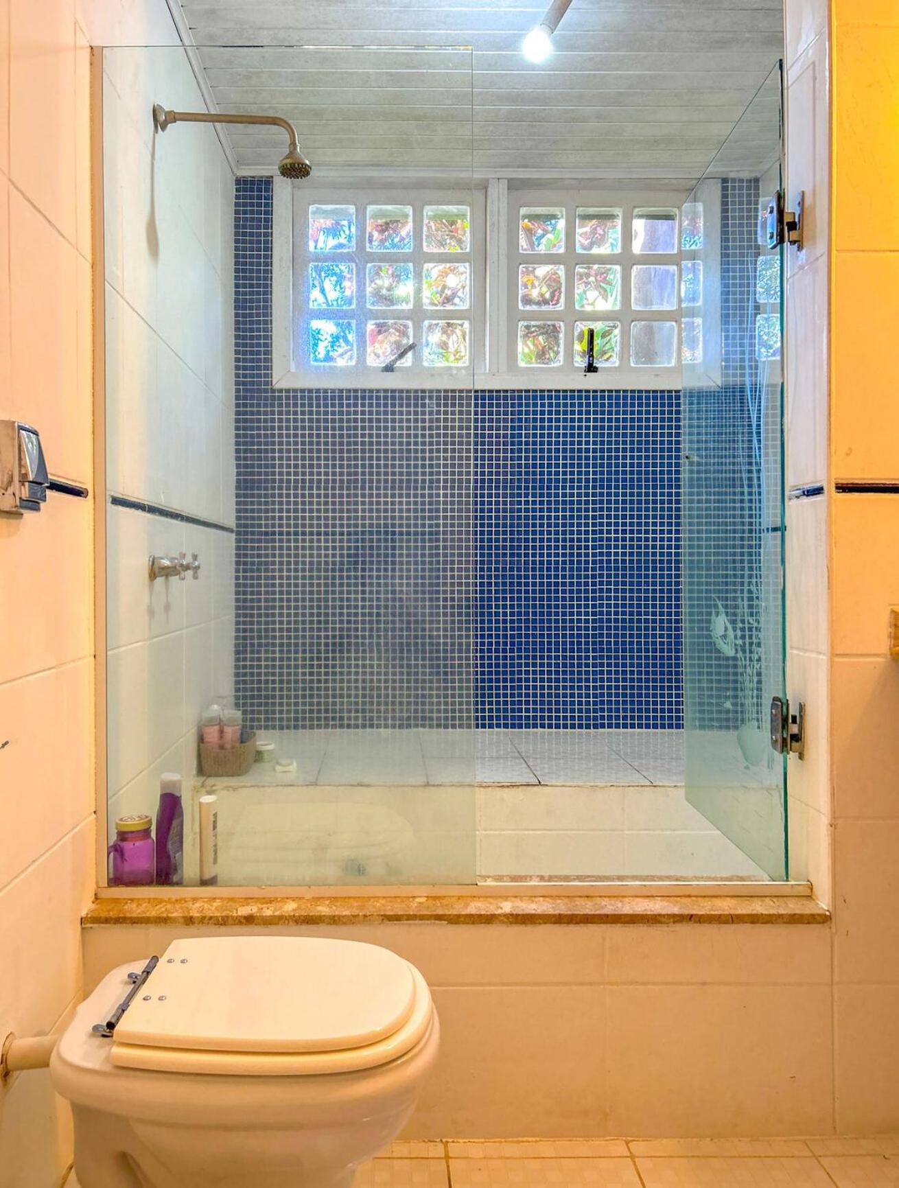 Otima casa com lazer completo em Sao Conrado RJ
