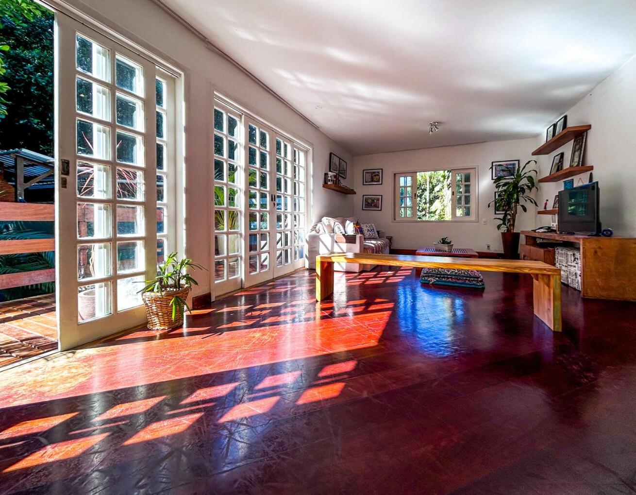 Otima casa com lazer completo em Sao Conrado RJ