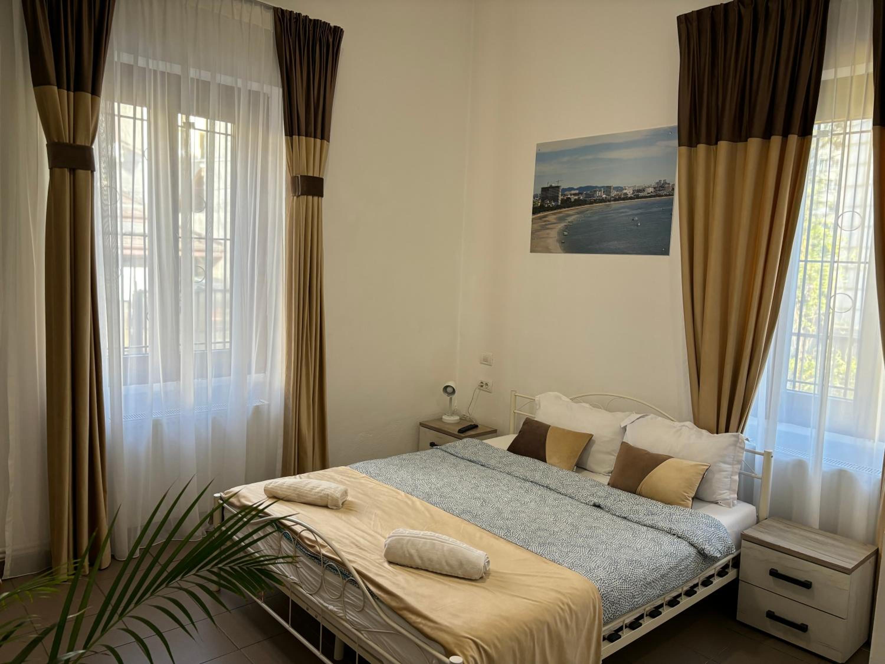 Piata Uniri Cozy Inn