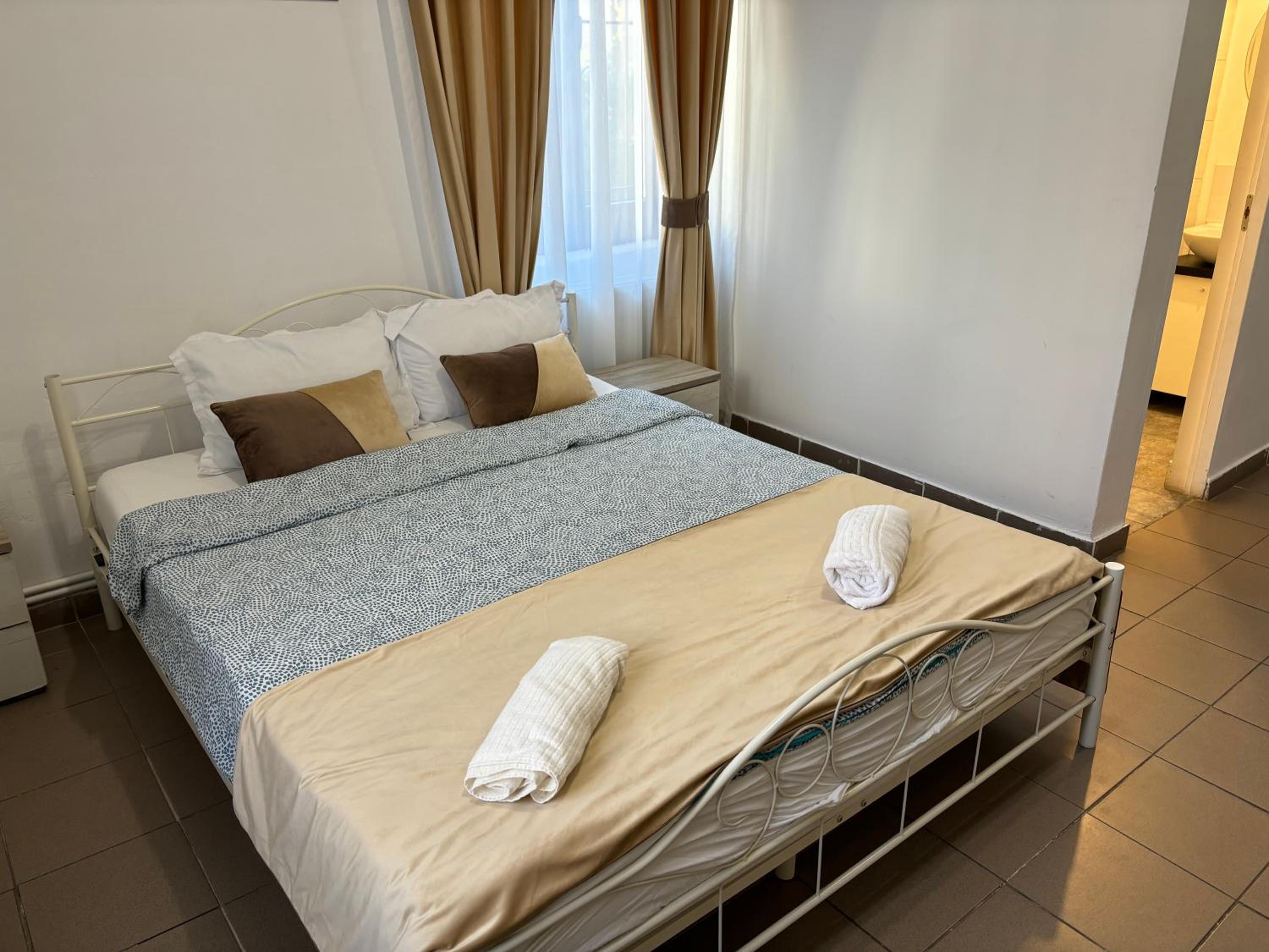 Piata Uniri Cozy Inn