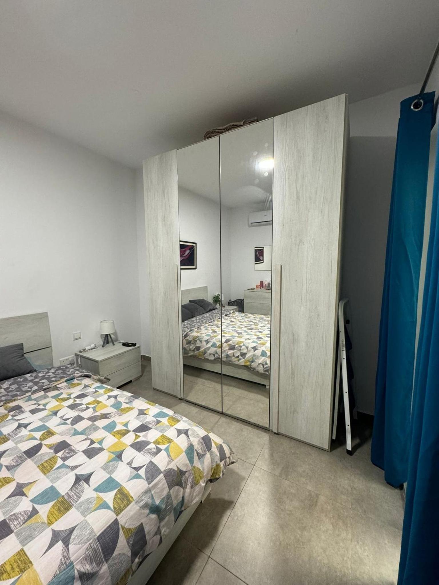 Private Room in Beautiful Aparment
