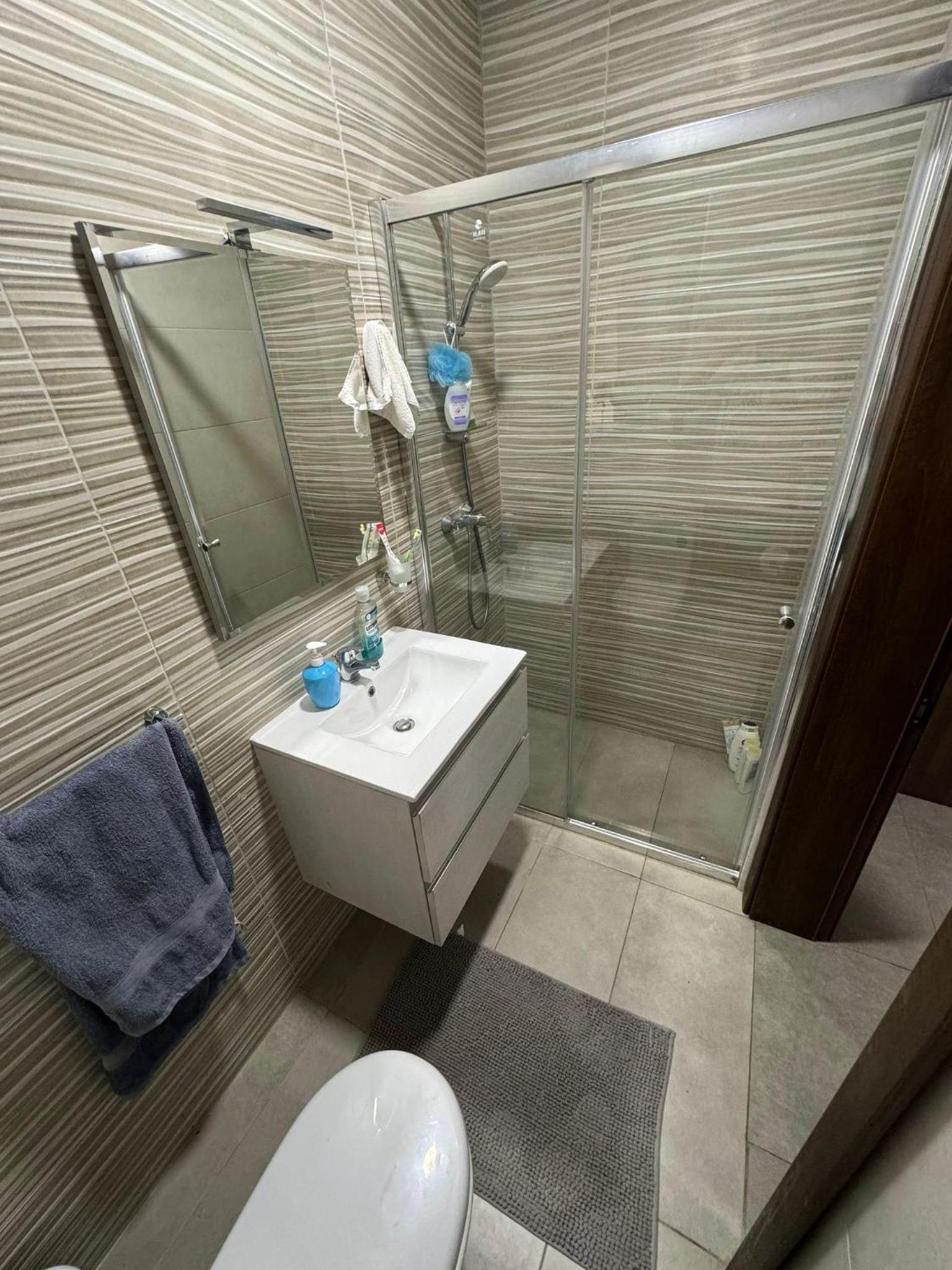 Private Room in Beautiful Aparment