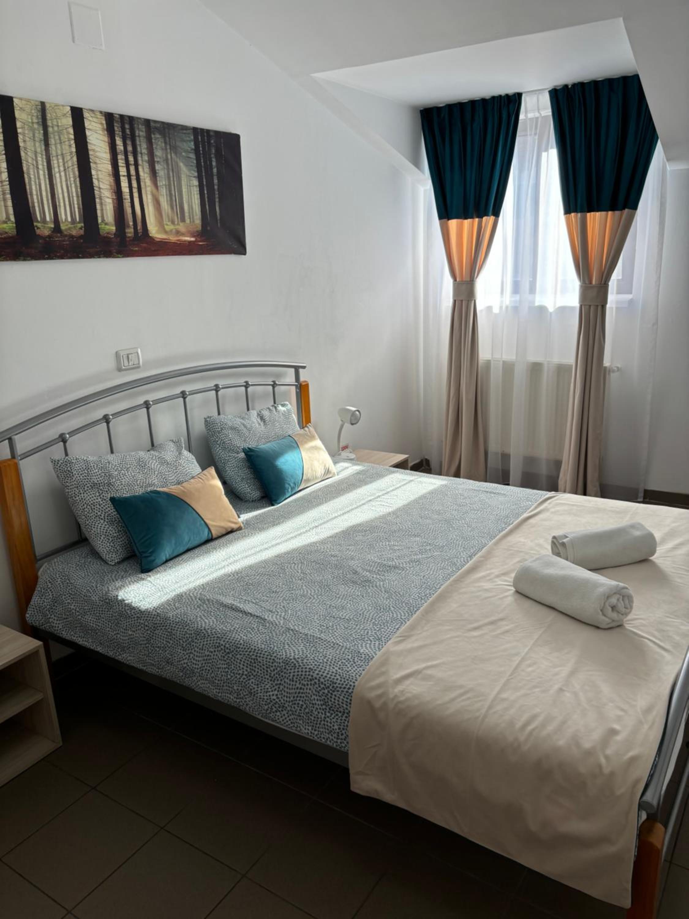 Piata Uniri Cozy Inn