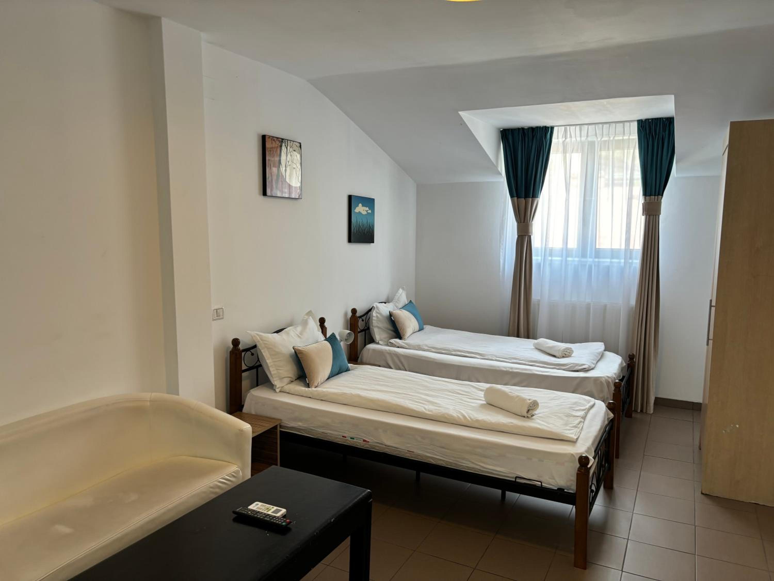 Piata Uniri Cozy Inn