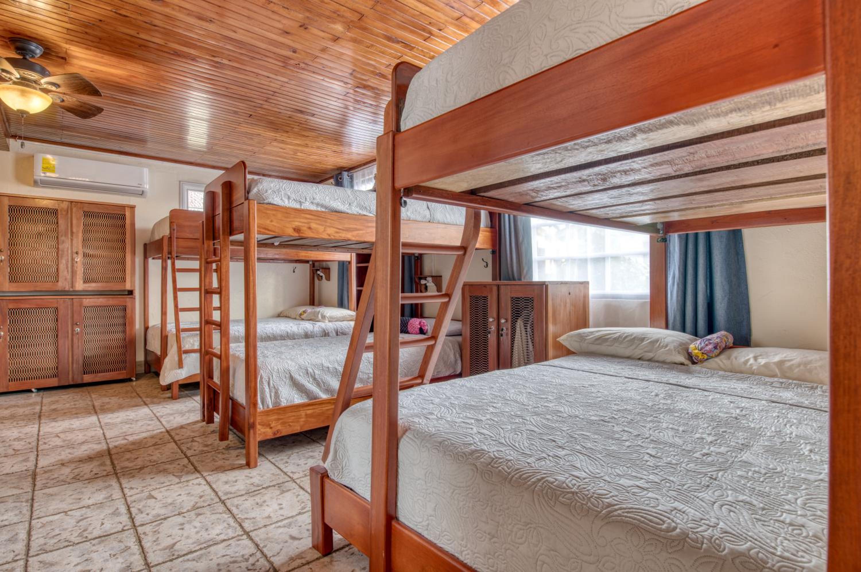 Arenal Chill Inn