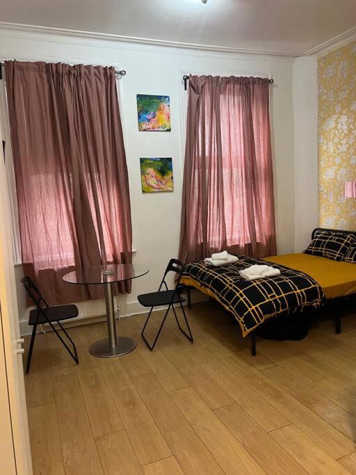 Studio flat in Central London-PADDINGTON