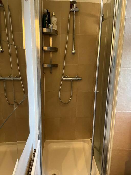 Studio flat in Central London-PADDINGTON