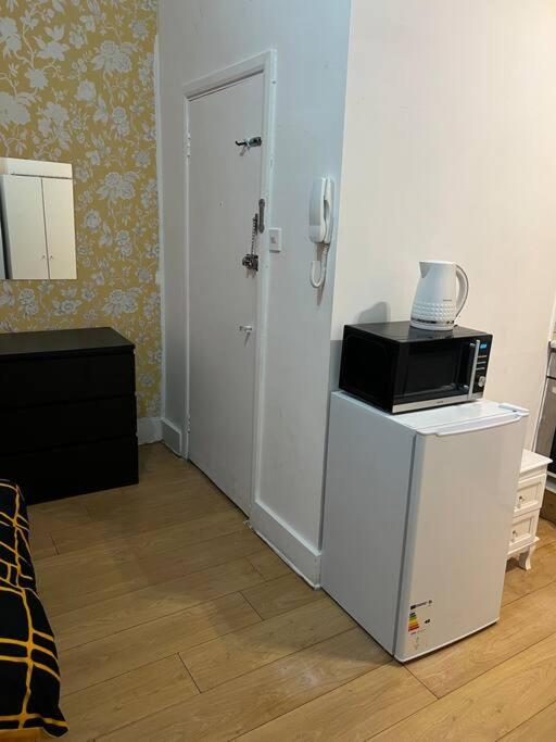 Studio flat in Central London-PADDINGTON