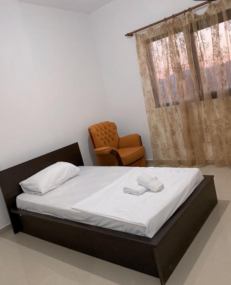MAM Apartment